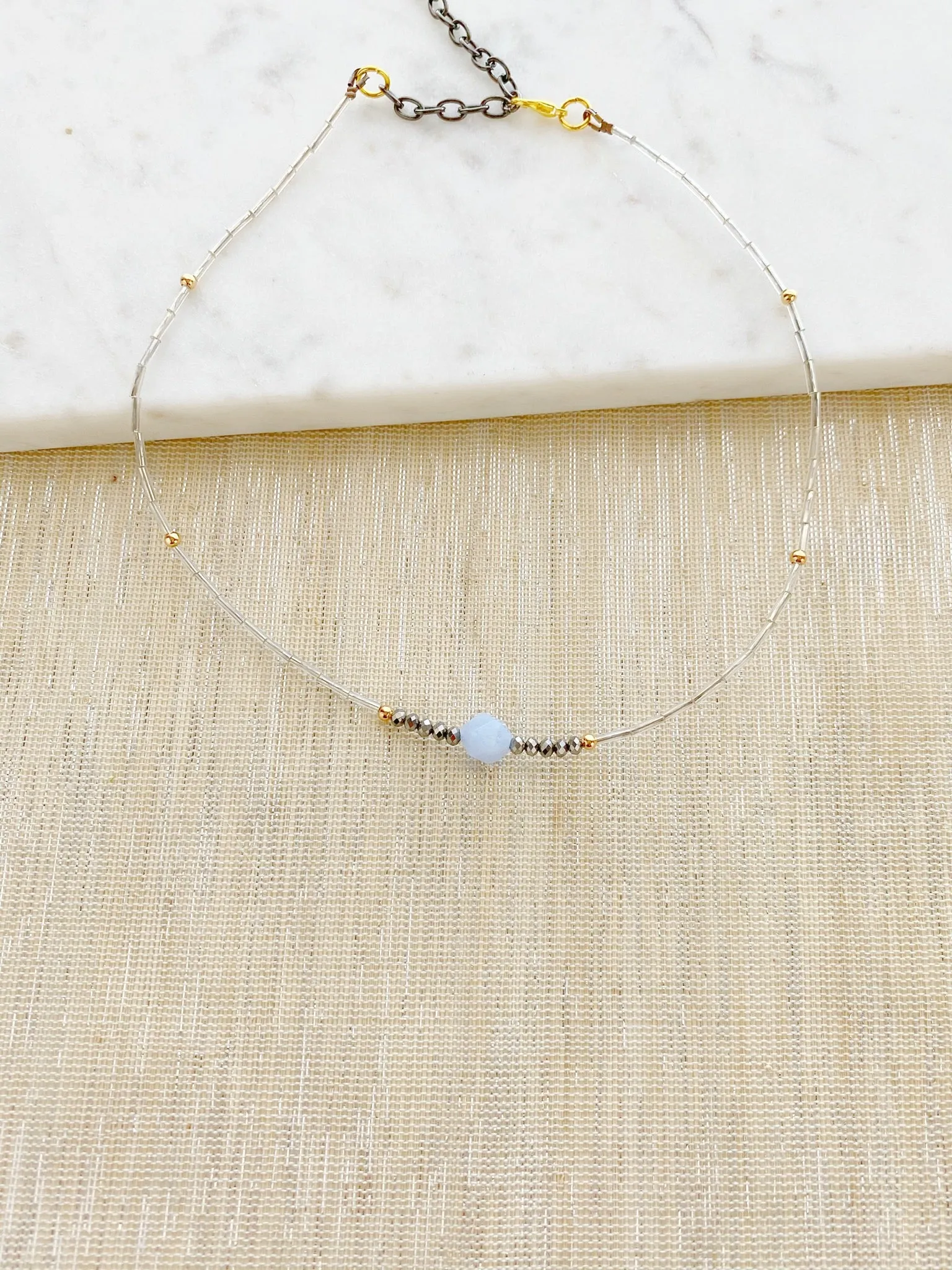 8776JN - Davida Choker