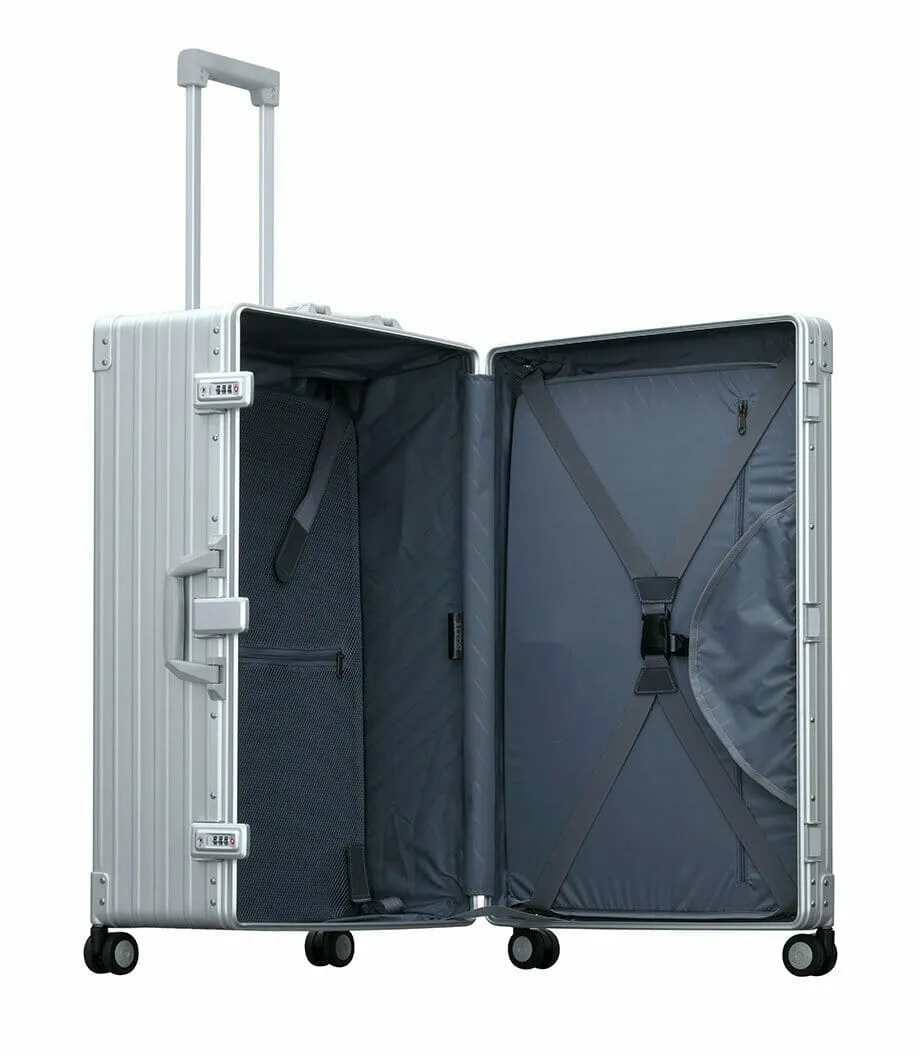 Aleon 30" Aluminum Macro Traveler - Platinum