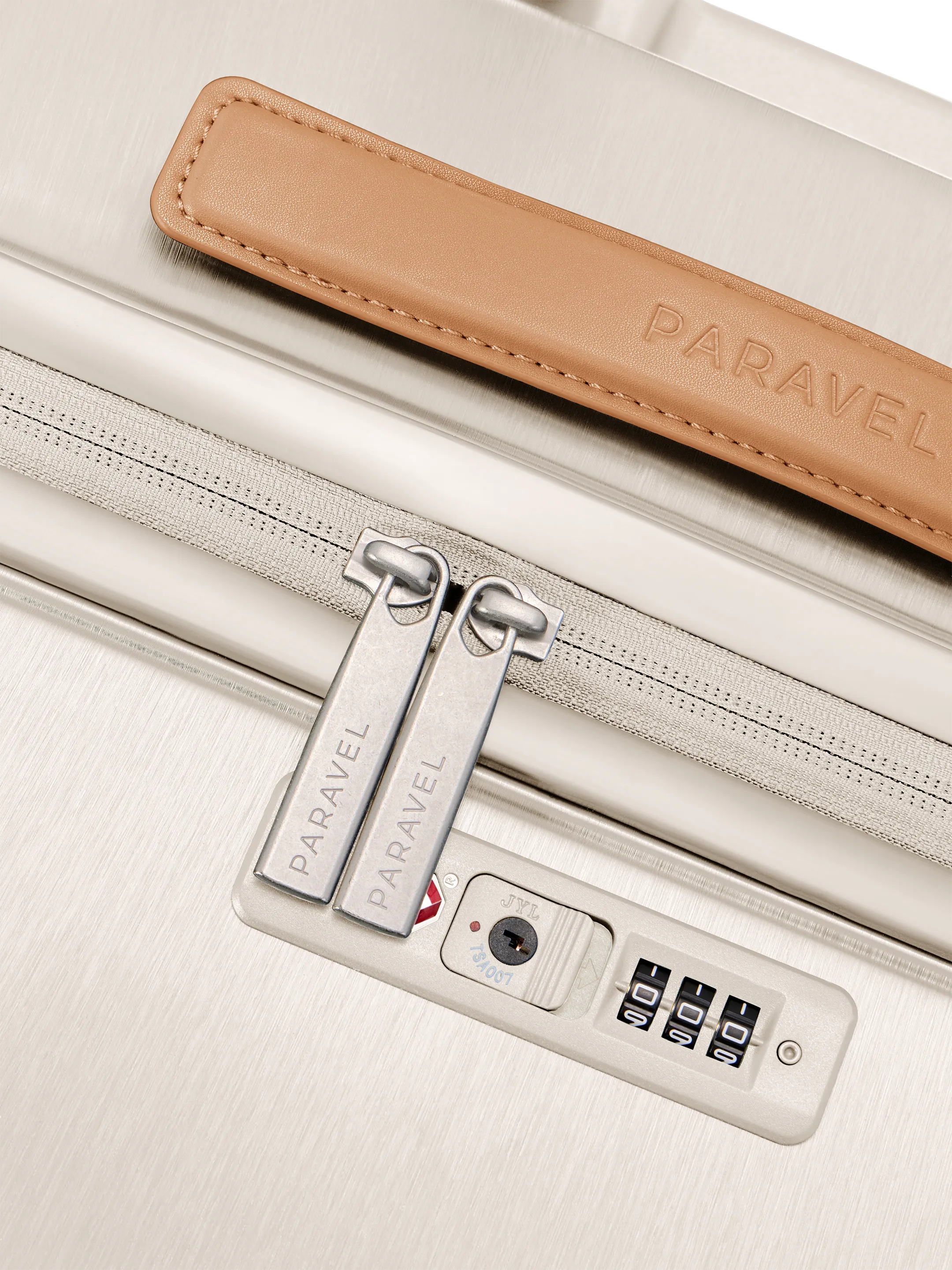 Aviator Grand | Checked Luggage