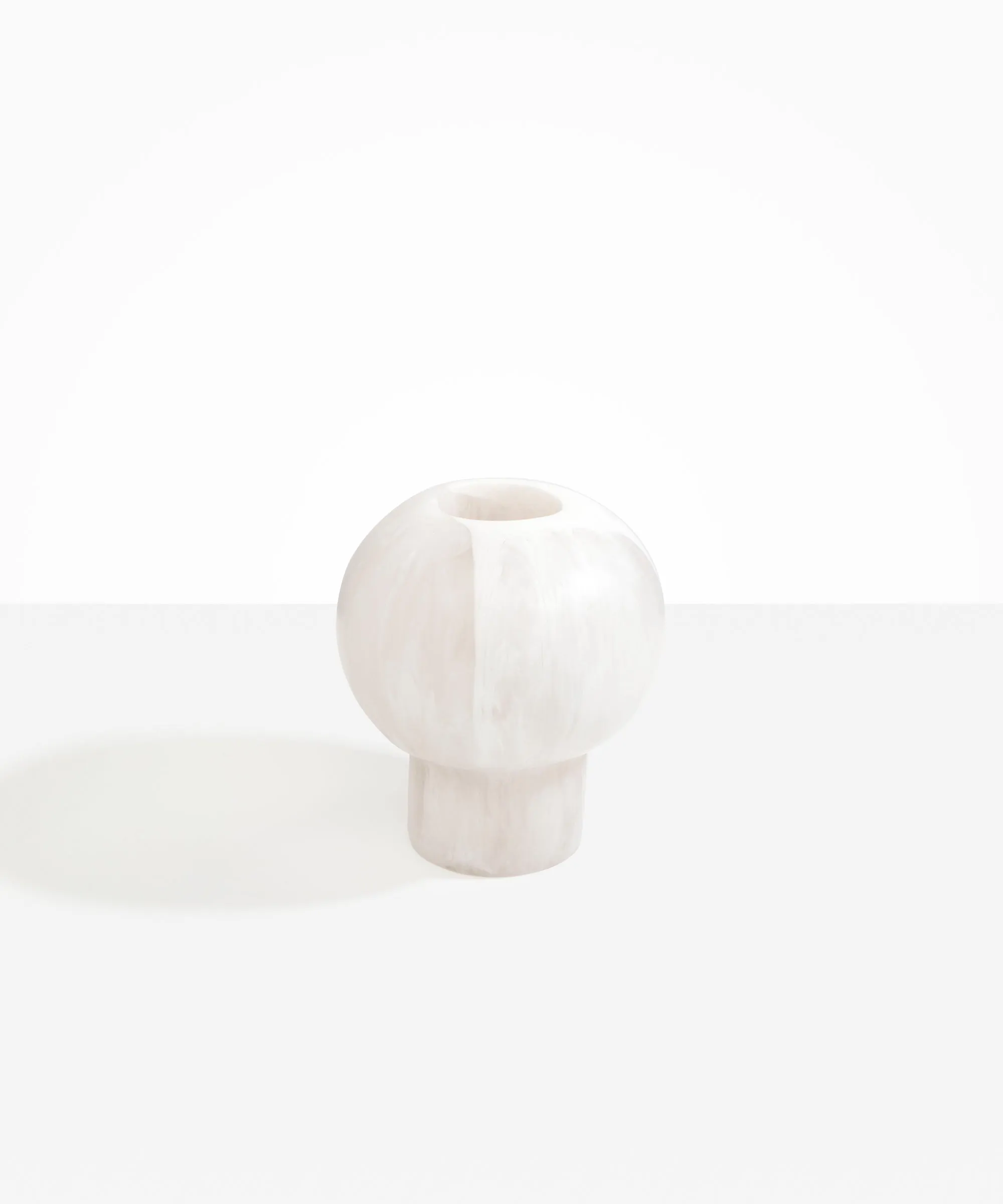 Bold Pearl Vase