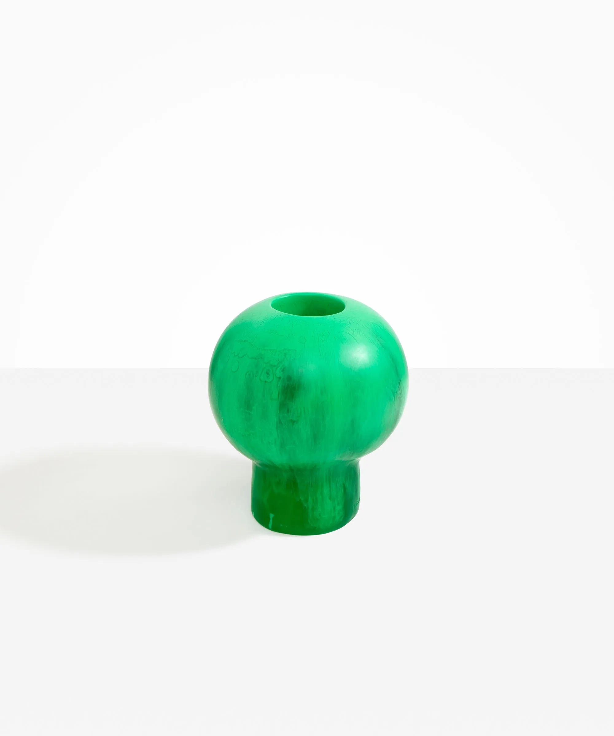Bold Pearl Vase