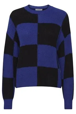 b.Young Omura Jumper