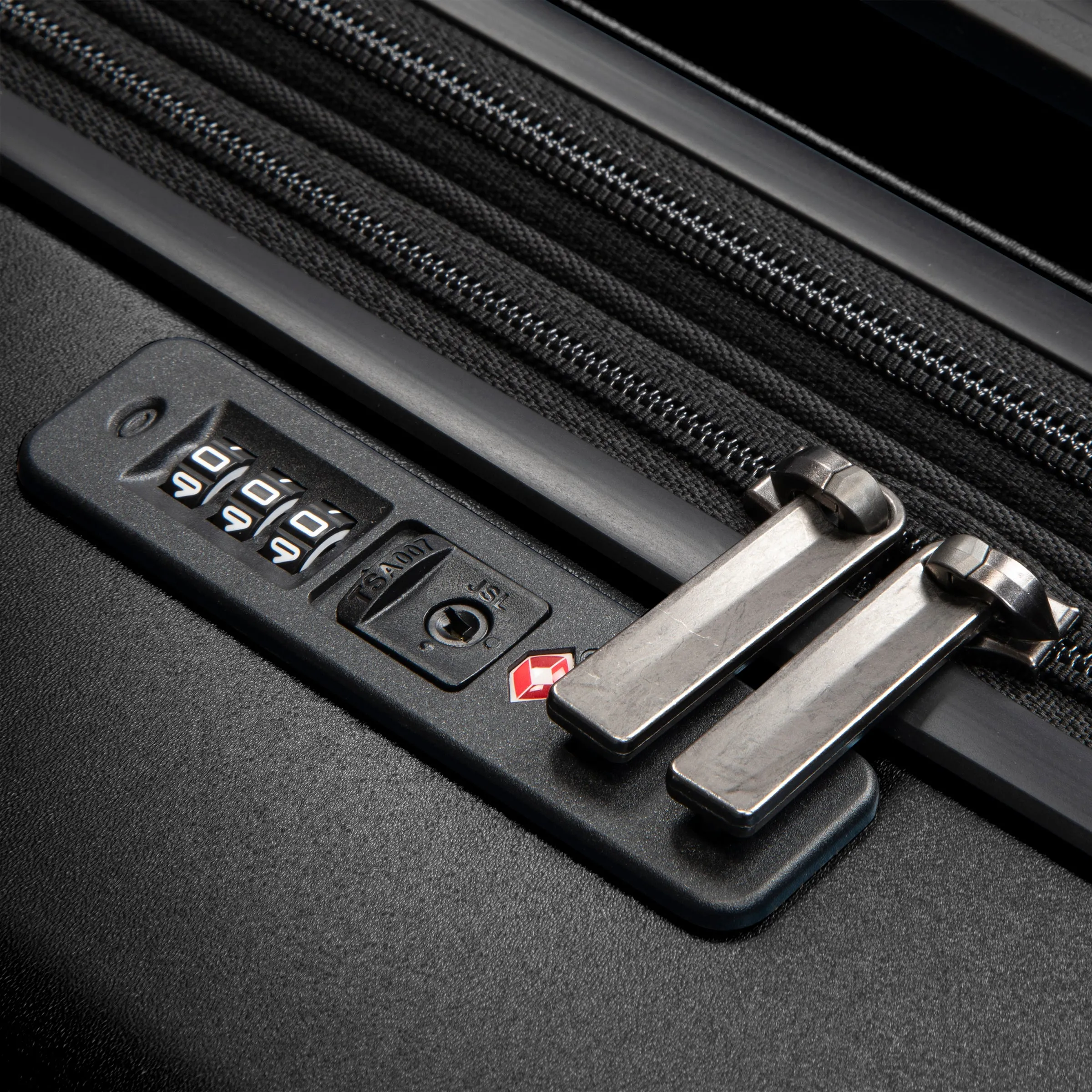Cambria Hardside Large Check-In Expandable Spinner