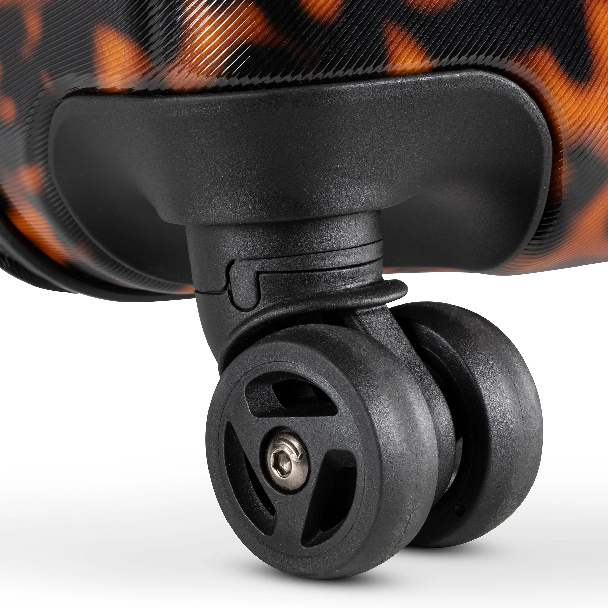 Cambria Hardside Medium Check-In Expandable Spinner
