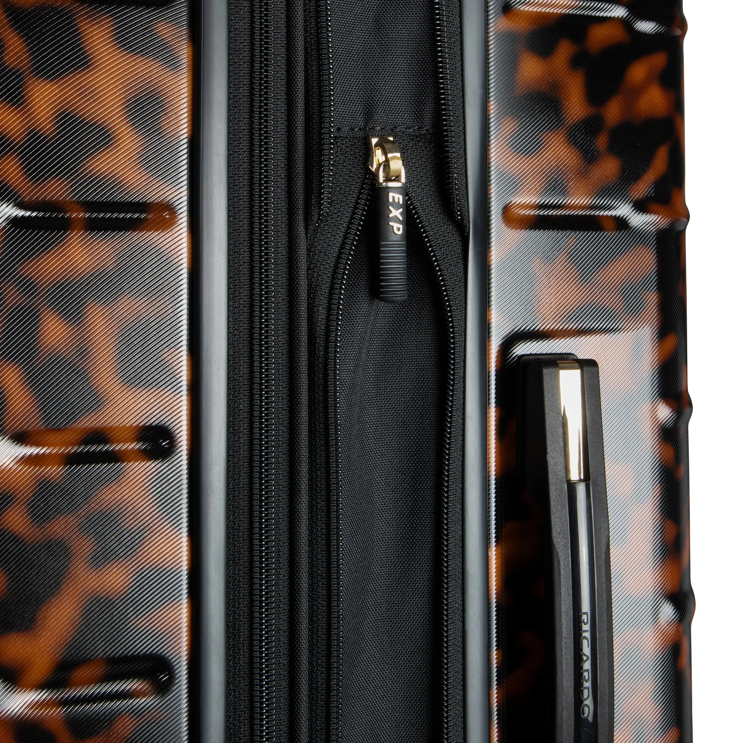 Cambria Hardside Medium Check-In Expandable Spinner