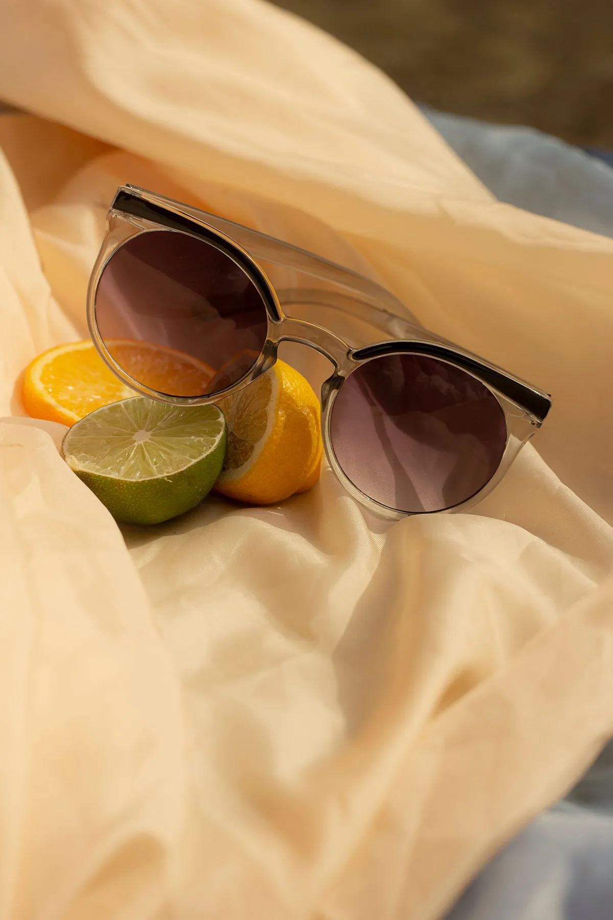 Cat Eye Sunglasses with Brow Line