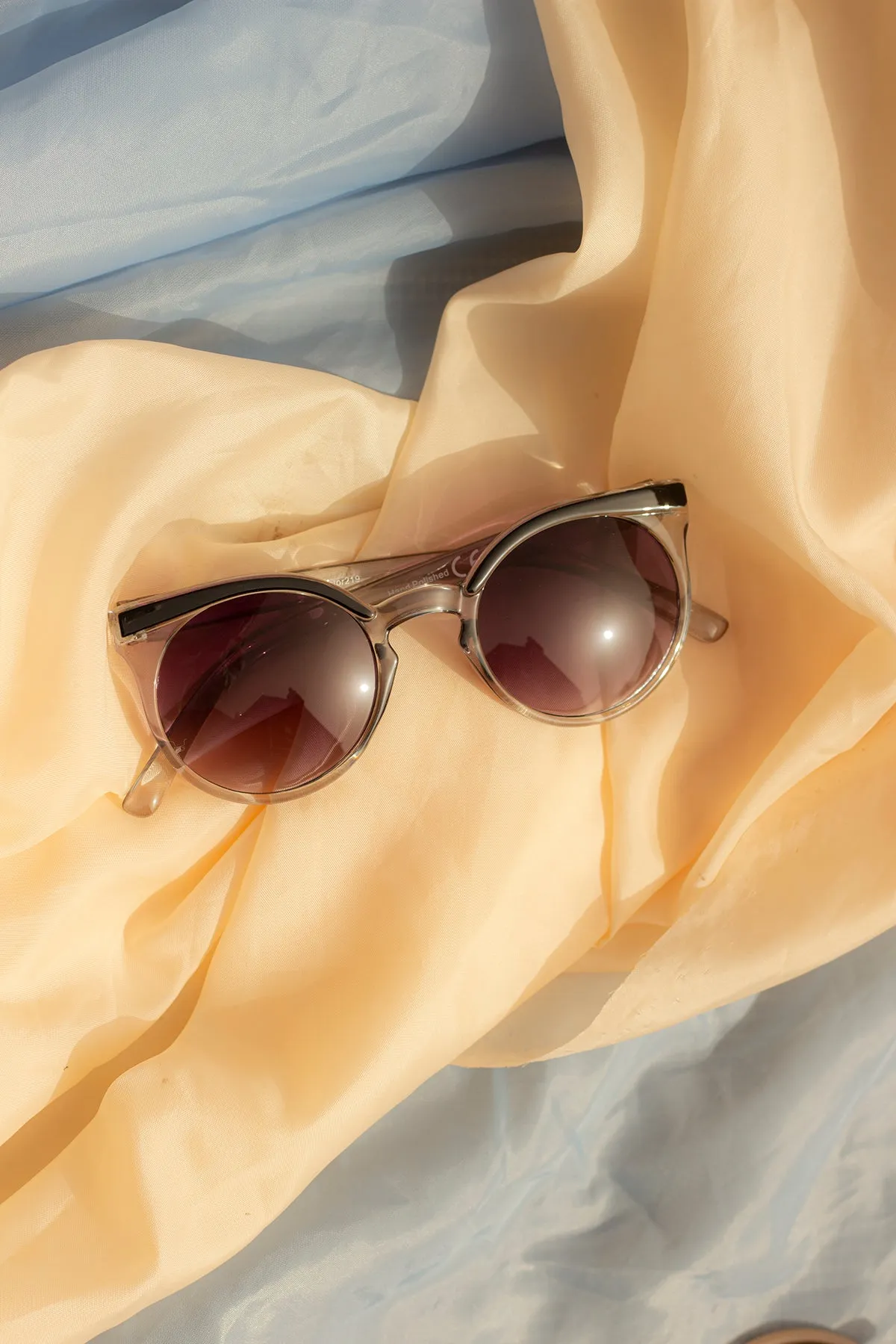 Cat Eye Sunglasses with Brow Line