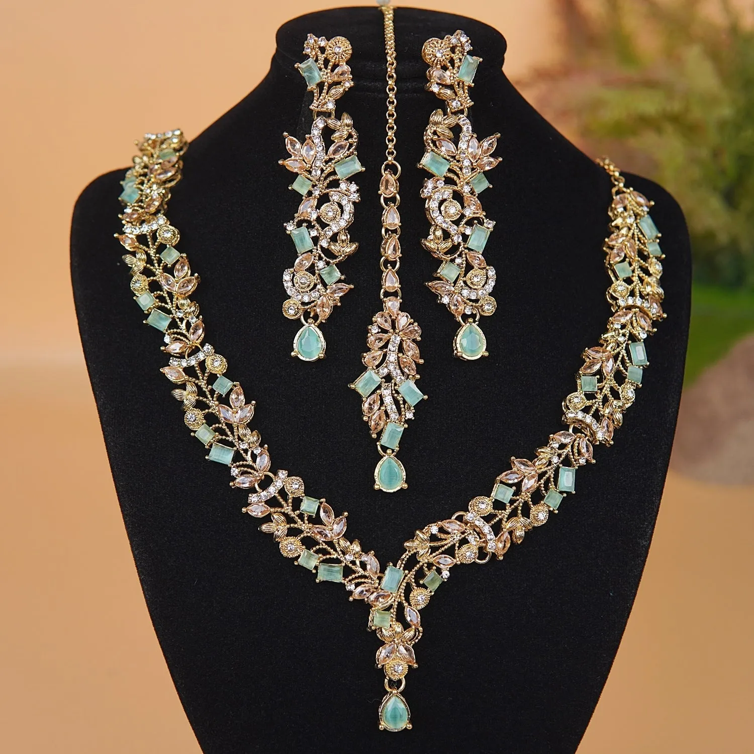 Copper Designer Style Necklace Set