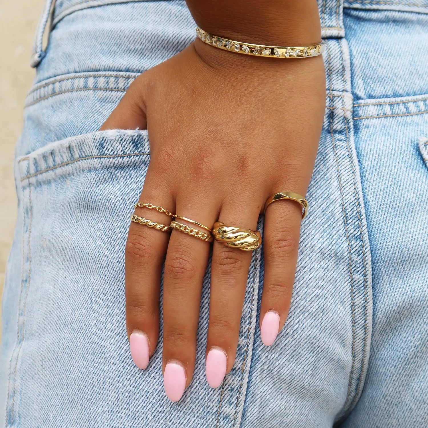 Curb Link Ring