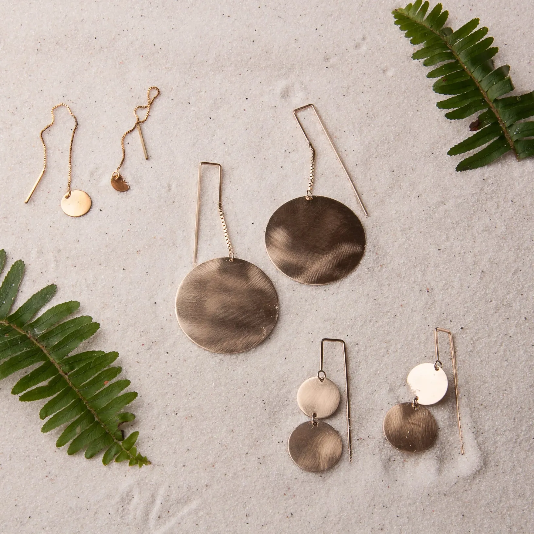 DOUBLE PENDULUM EARRING