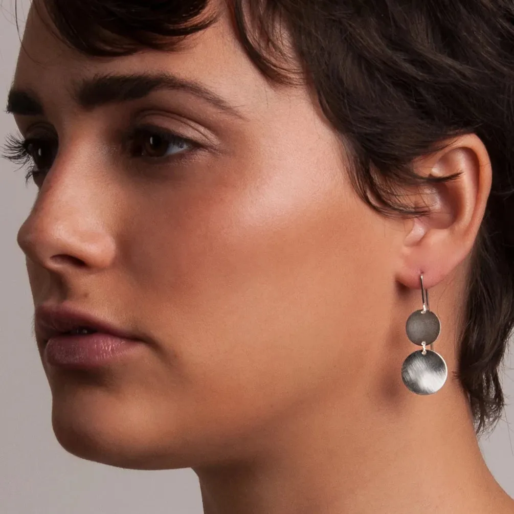 DOUBLE PENDULUM EARRING