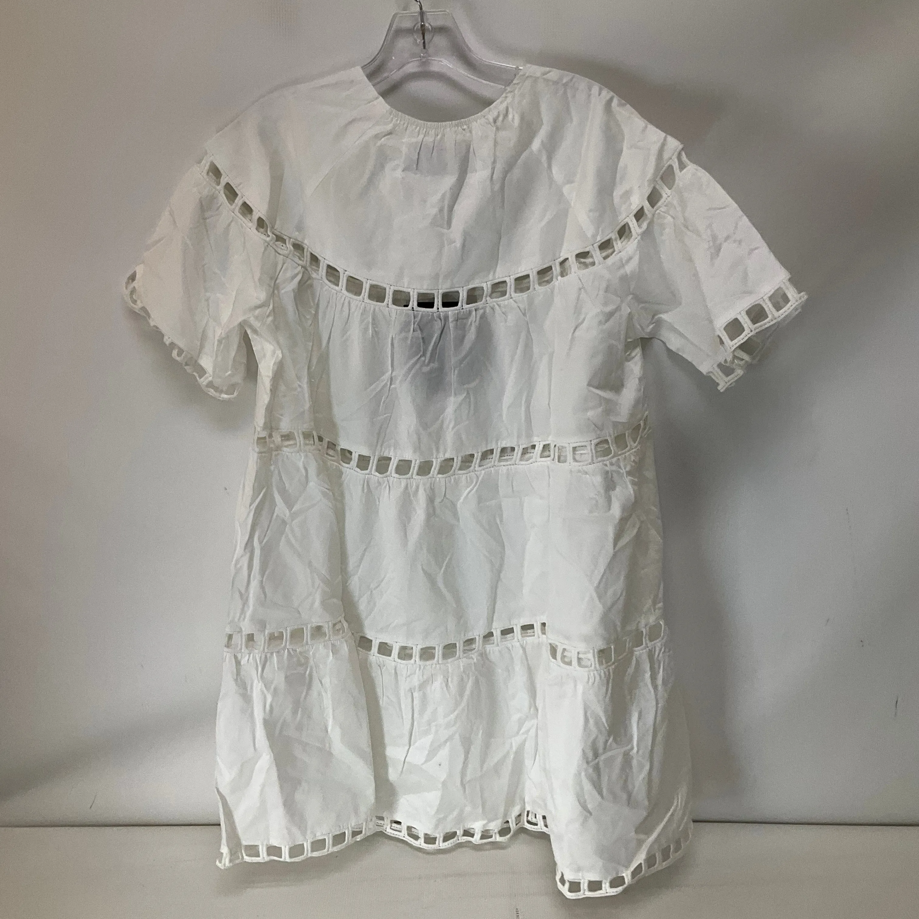 Dress Casual Short By Cynthia Rowley In White, Size: L