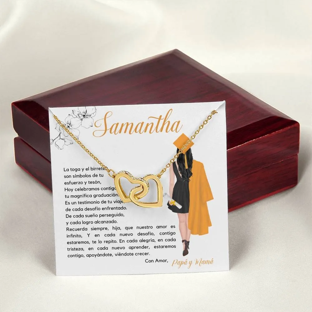 El Regalo Perfecto para Celebrar su Graduación, Collar Corazones Entrelazados con Tarjeta Personalizada