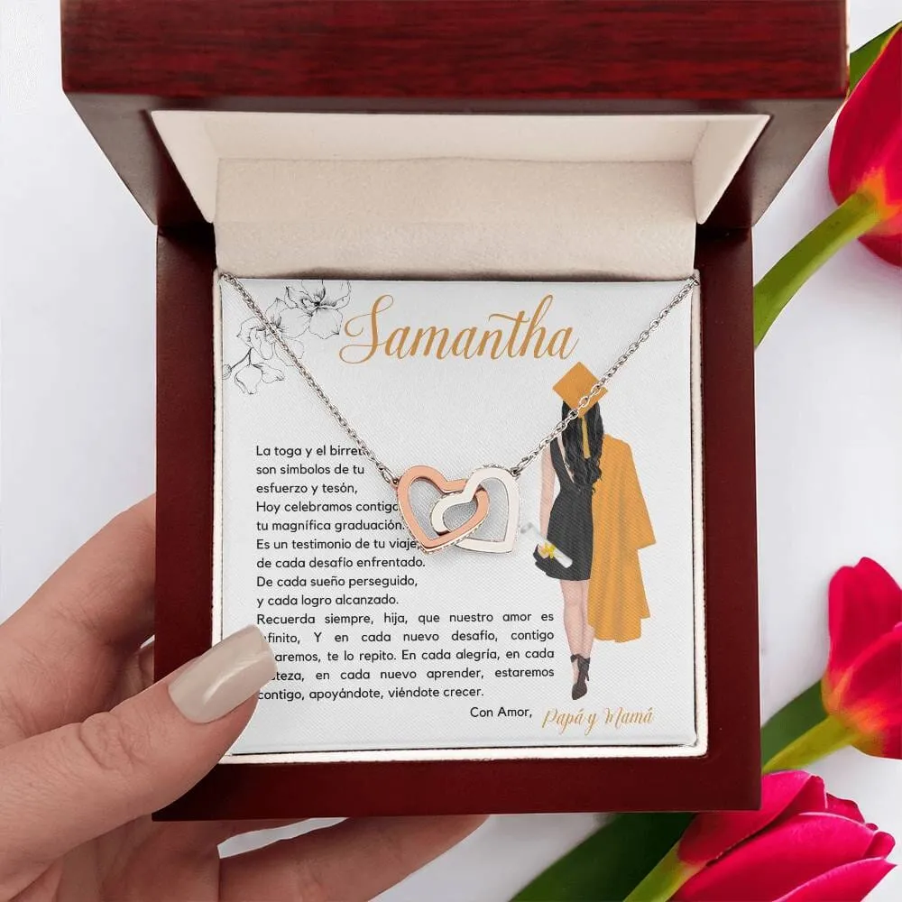 El Regalo Perfecto para Celebrar su Graduación, Collar Corazones Entrelazados con Tarjeta Personalizada
