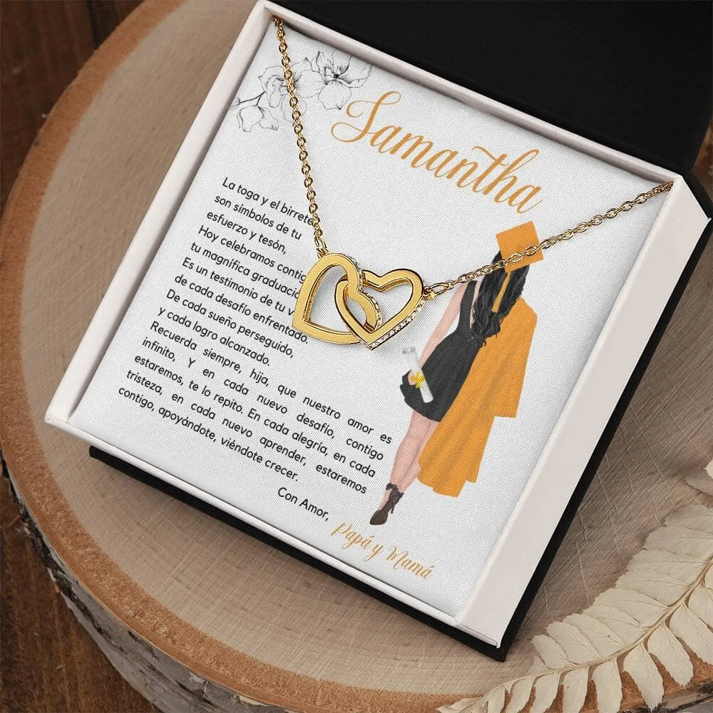 El Regalo Perfecto para Celebrar su Graduación, Collar Corazones Entrelazados con Tarjeta Personalizada