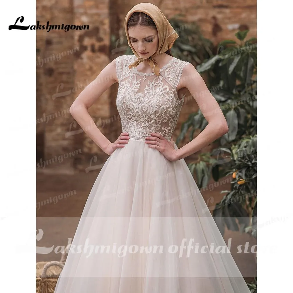 Elegant A Line O Neck See Through Lace Wedding Dresses