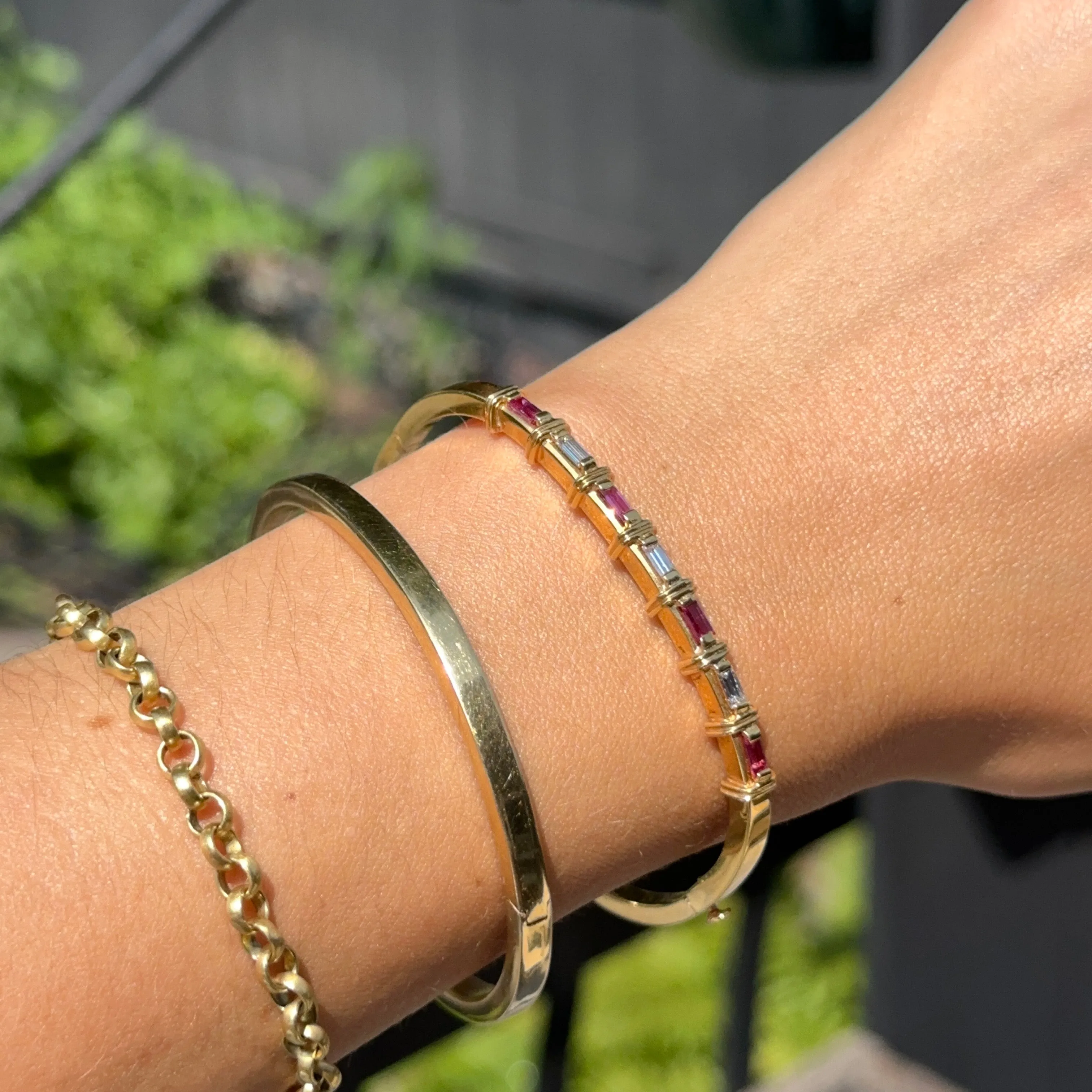 Estate 18KT Yellow Gold Baguette Red Ruby   Diamond Bangle Cuff Bracelet