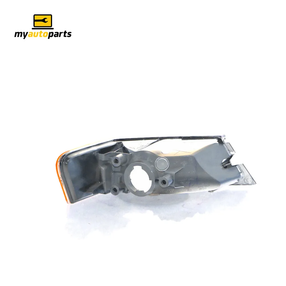 Front Park / Indicator Lamp Passenger Side Genuine Suits Jeep Patriot MK 2007 to 2016