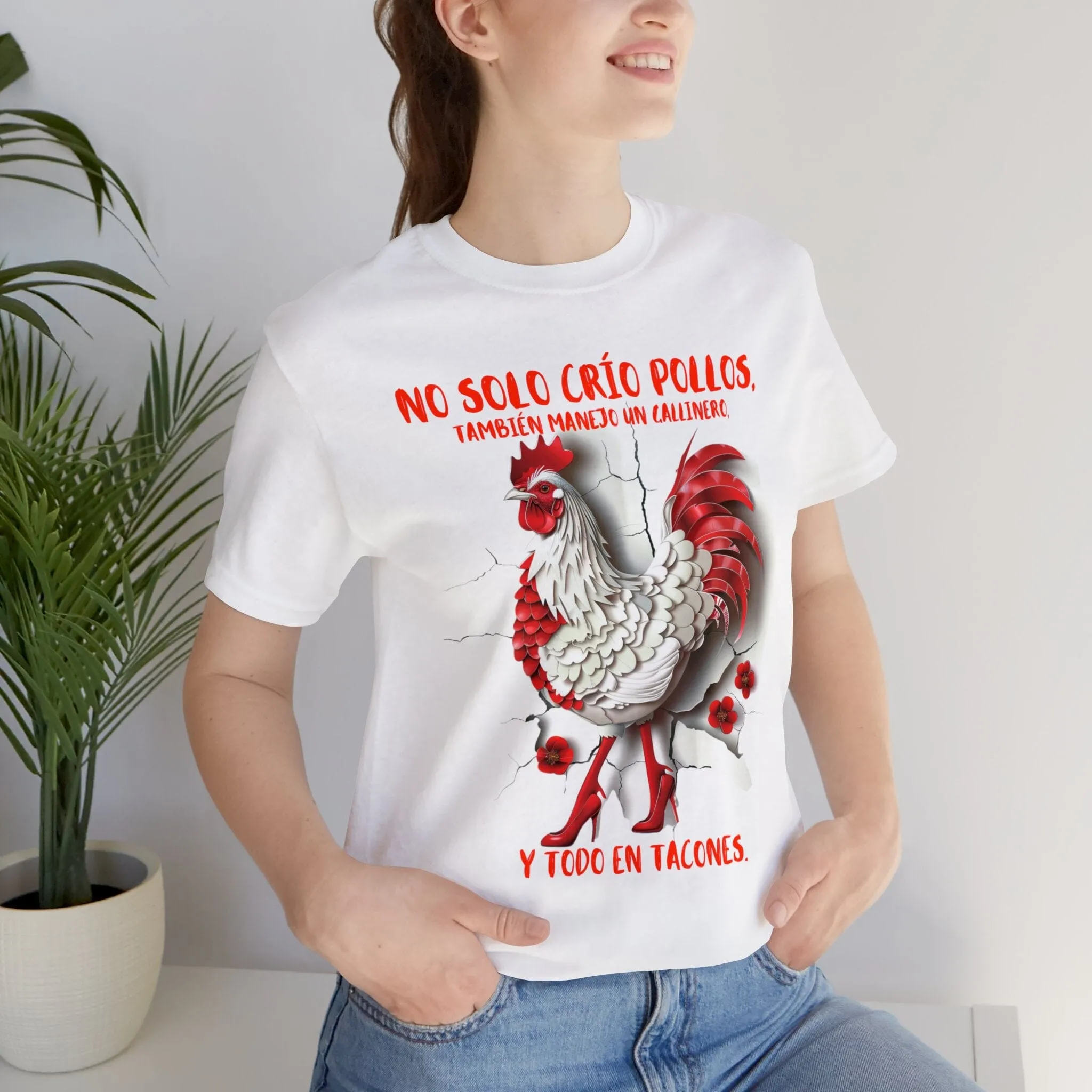 Gallinero en Tacones: La Camiseta de Supermamá - Disponible en Blanco y Negro