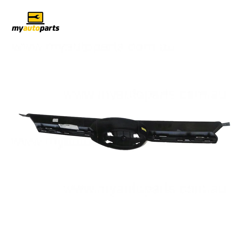 Grille Certified Suits Ford Focus LW 2011 to 2015