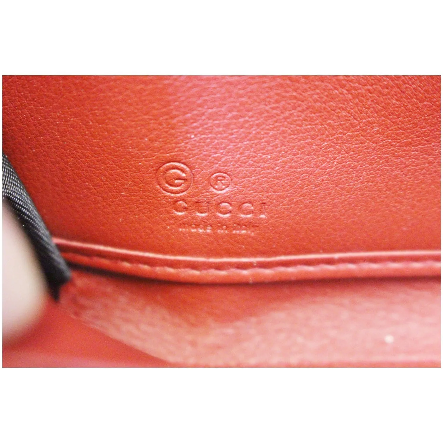 GUCCI Micro GG Guccissima Leather Zip Around Wallet Red