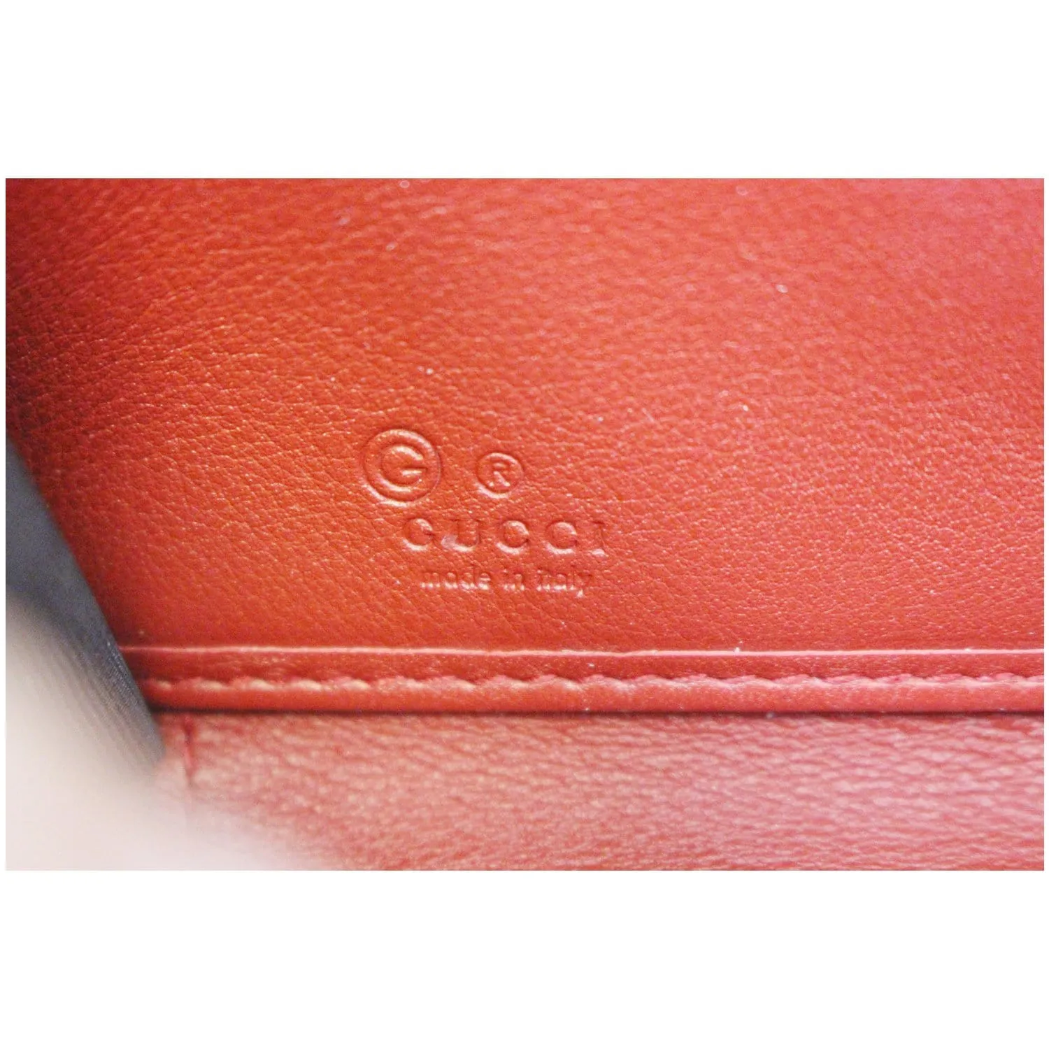 GUCCI Micro GG Guccissima Leather Zip Around Wallet Red