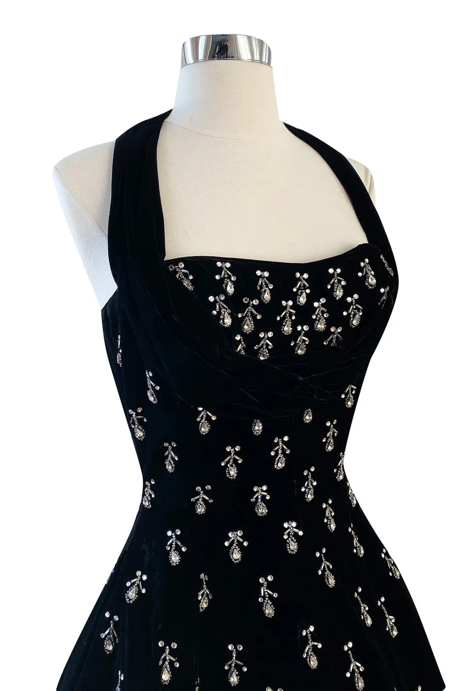 Incredible 1950s Ceil Chapman Jewelled Rhinestone Tear Drop Black Velvet Shelf Bust Dress