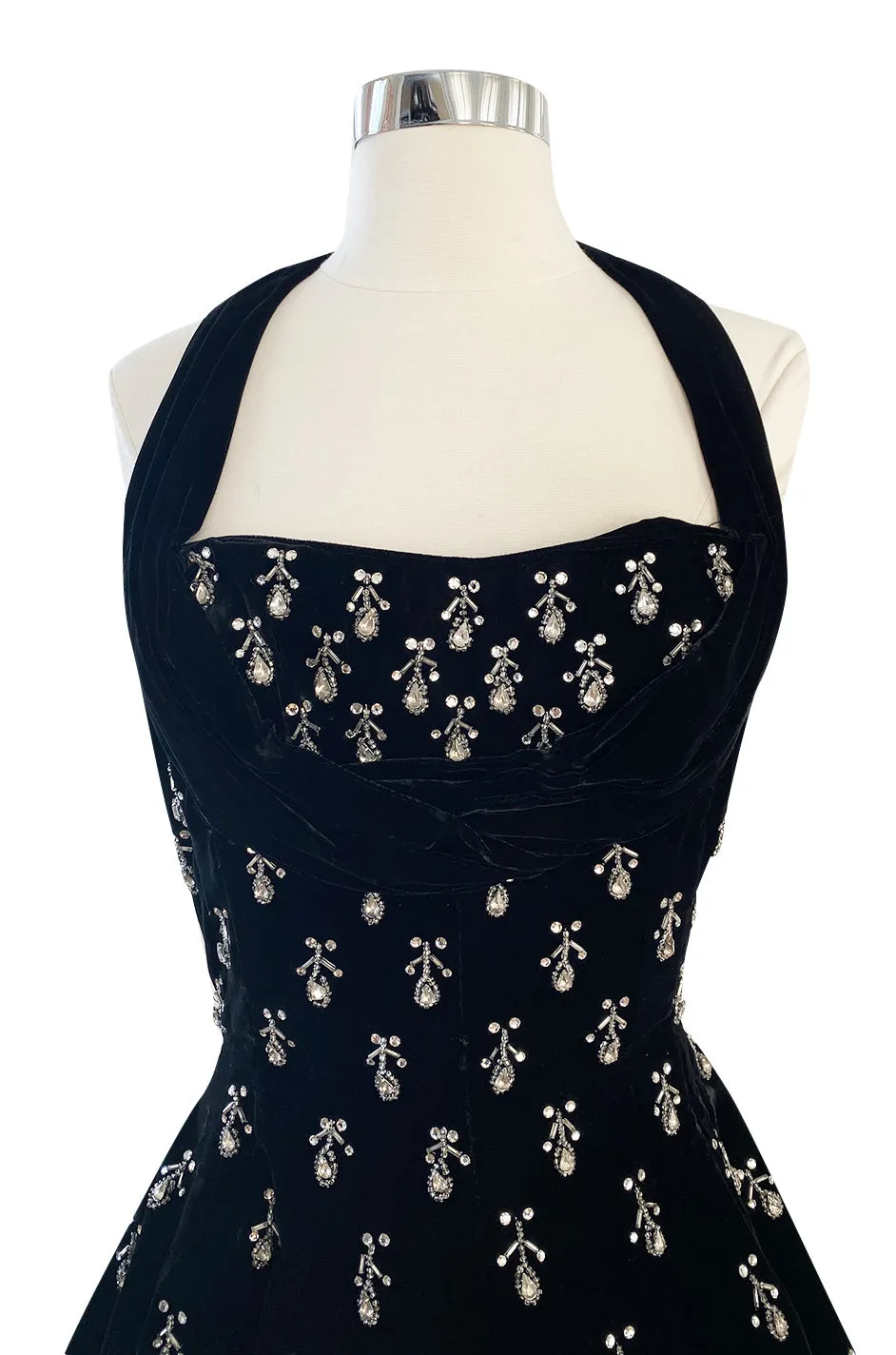 Incredible 1950s Ceil Chapman Jewelled Rhinestone Tear Drop Black Velvet Shelf Bust Dress