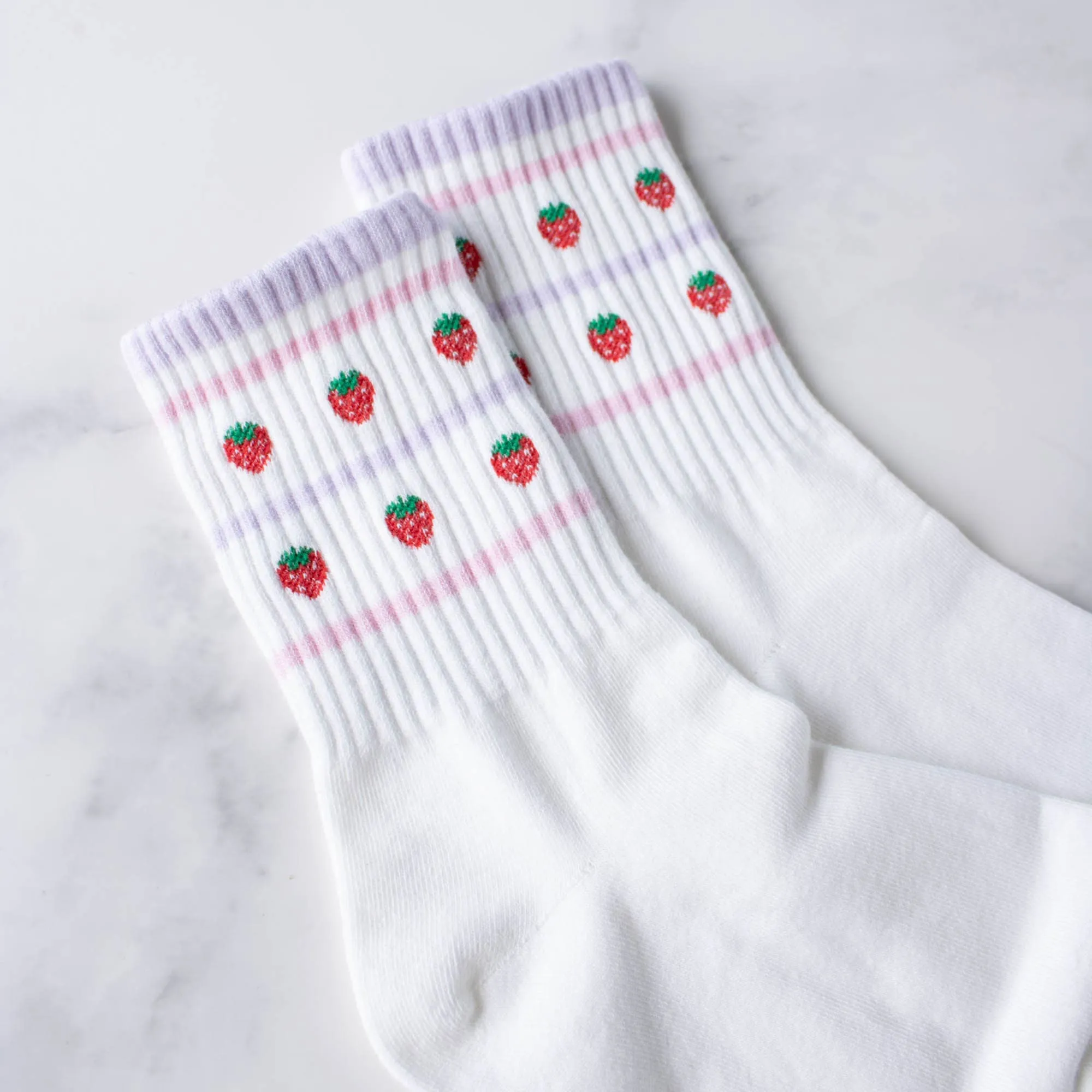 Juicy Fruit Casual Socks: Avocado