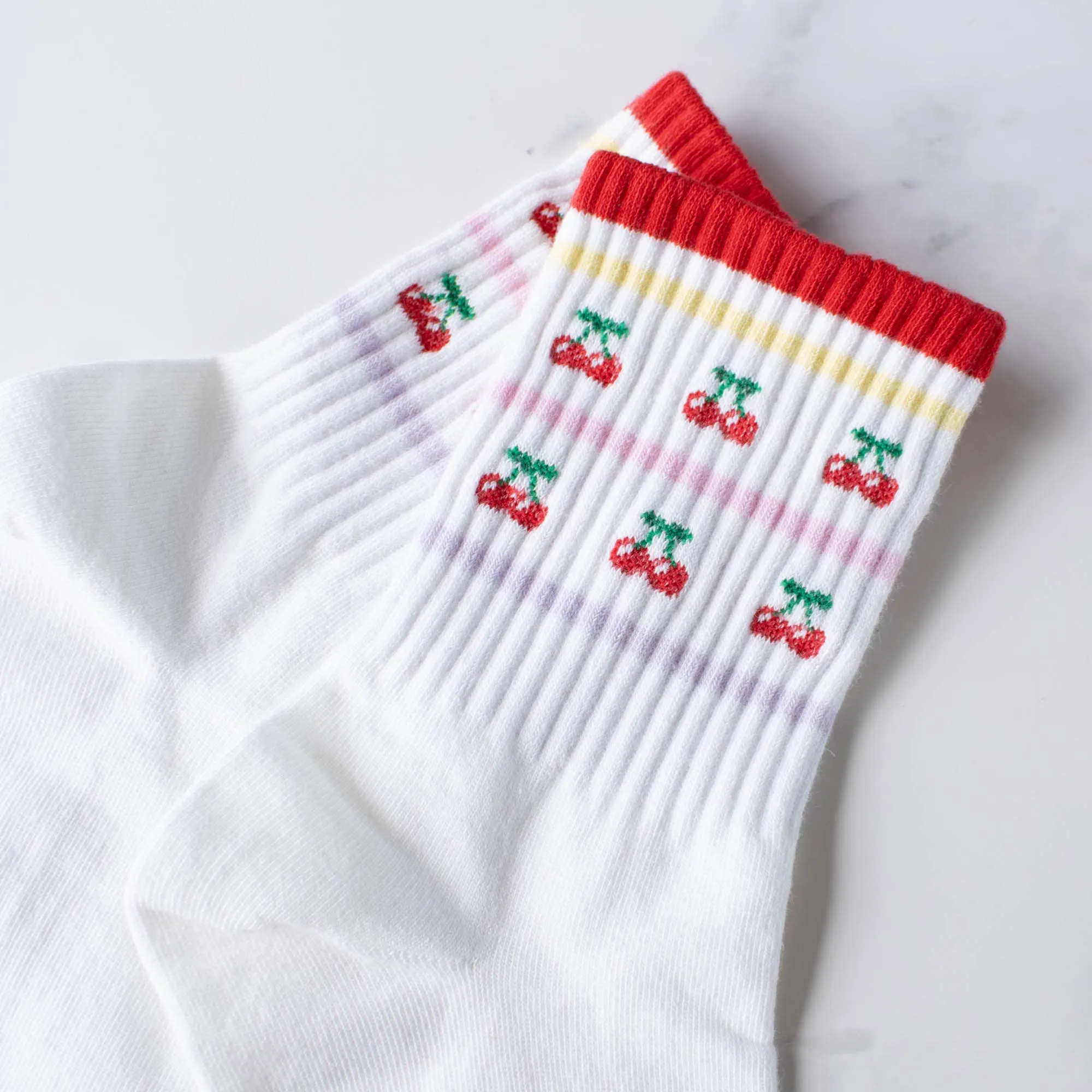Juicy Fruit Casual Socks: Avocado