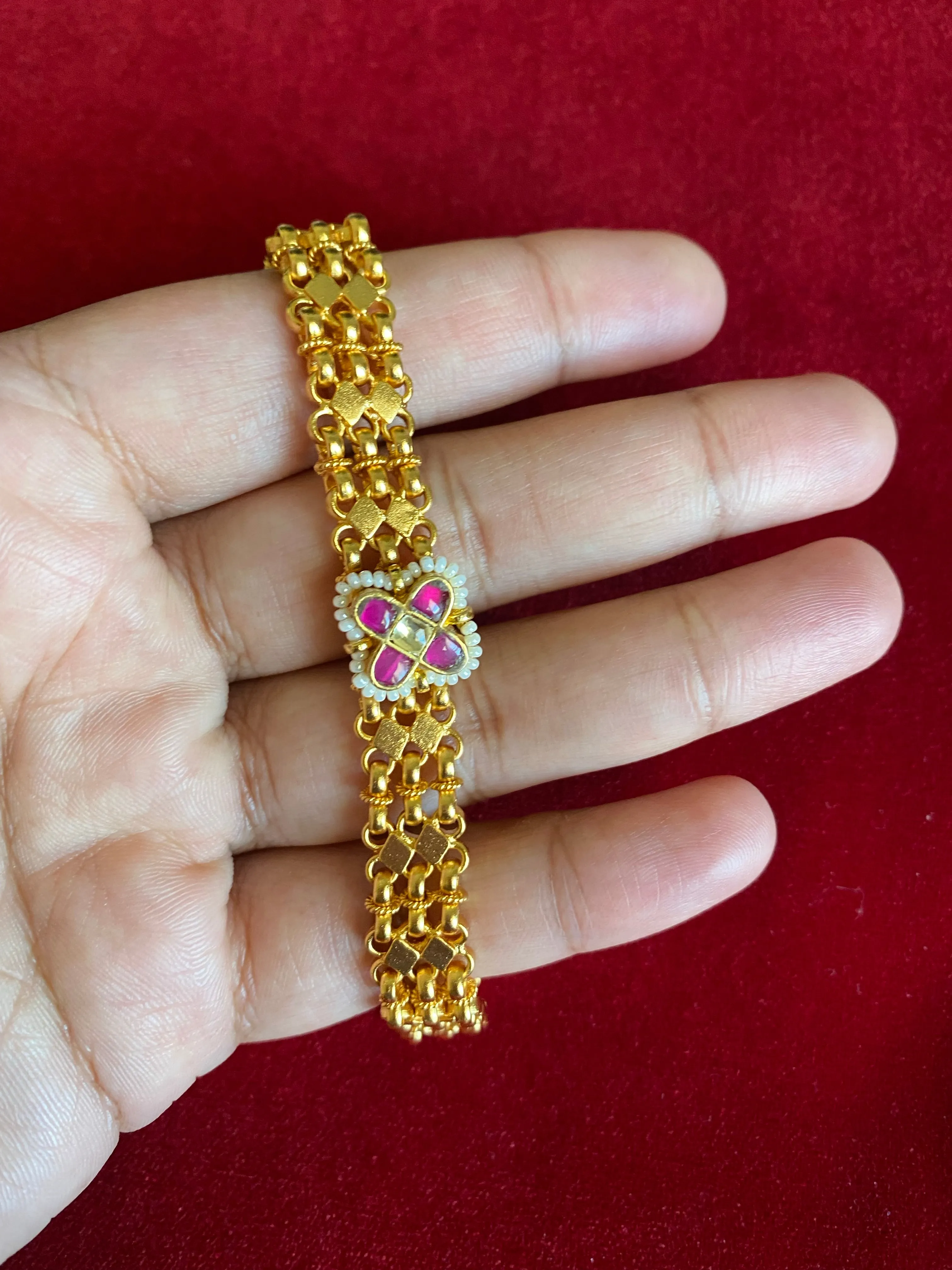 Kanika Gold Plated Pachi Kundan Charm Bracelet JP86