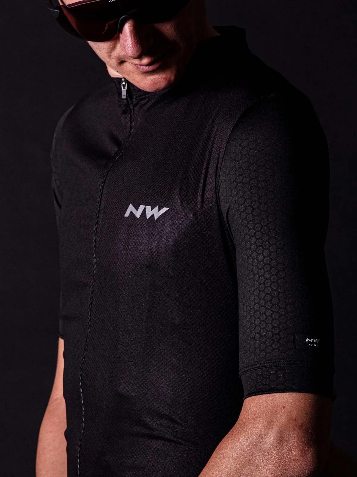 Koszulka rowerowa NORTHWAVE ACTIVE Jersey - czarny
