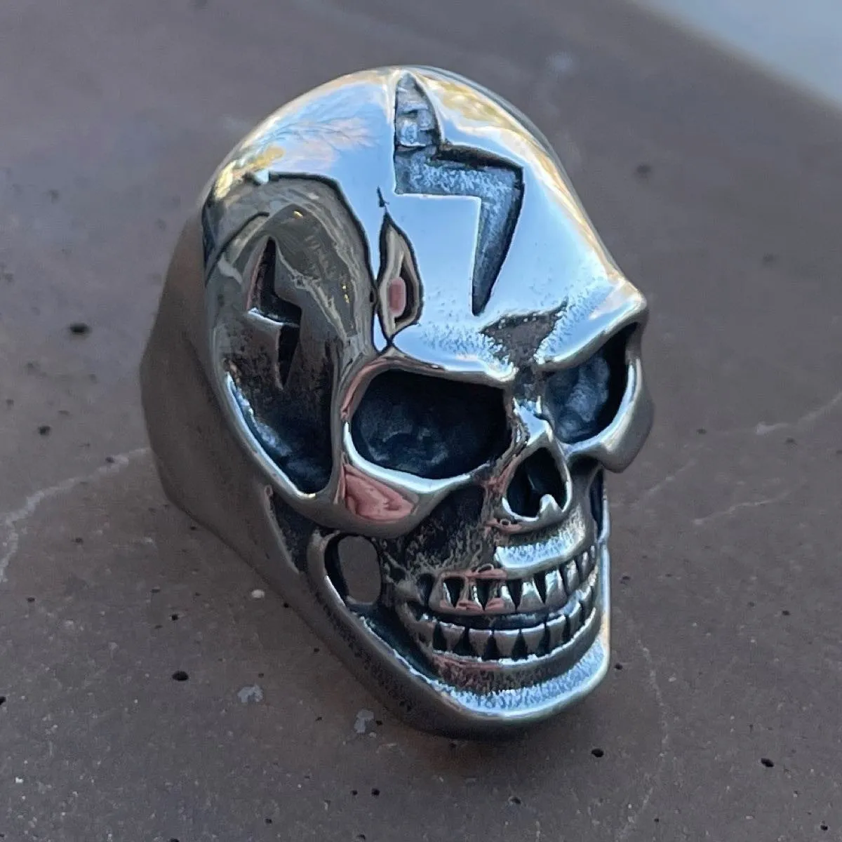 'Lightening Bolt' Big & Bold Skull Ring (#021)