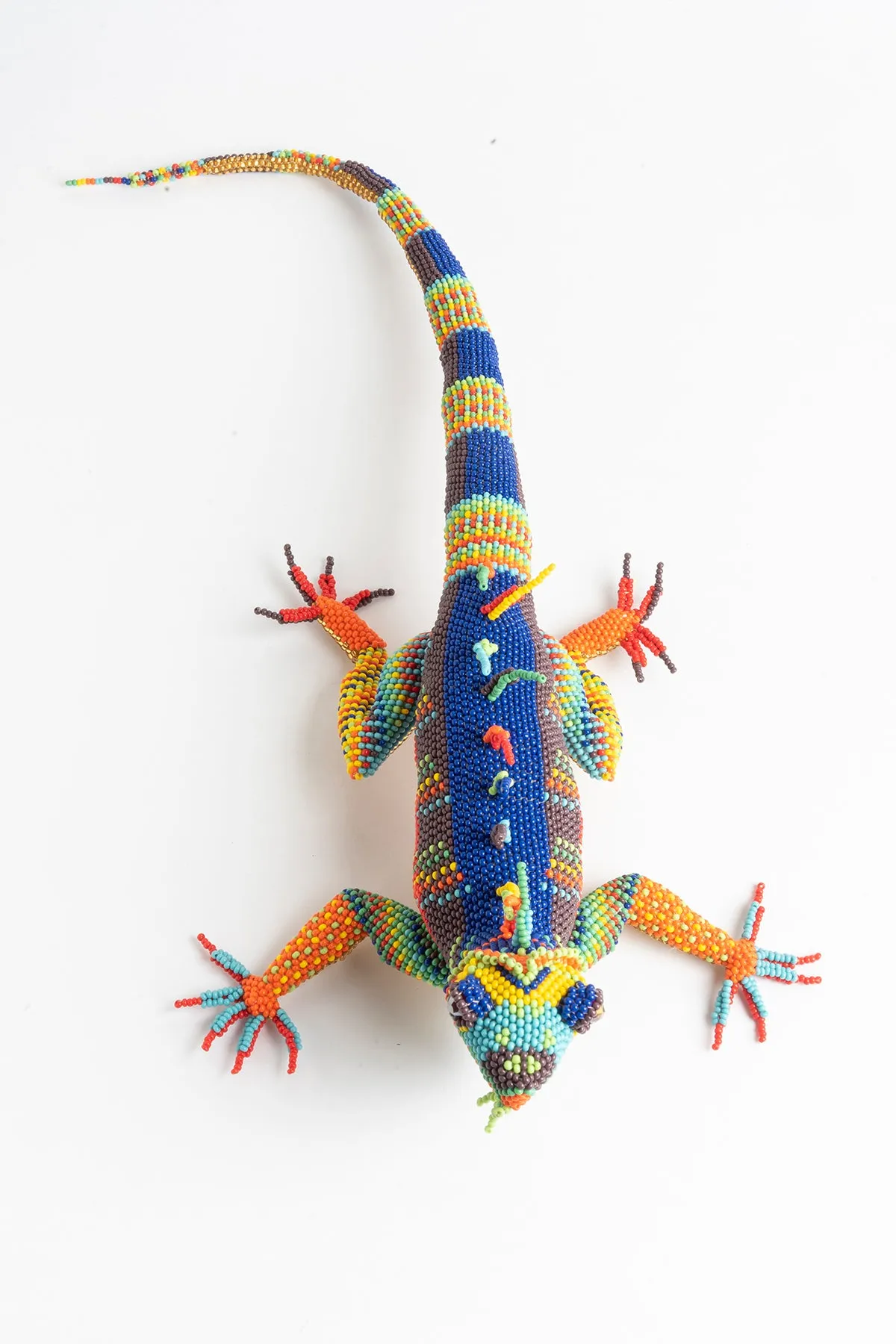 Lizard; extra large; luster rainbow colors