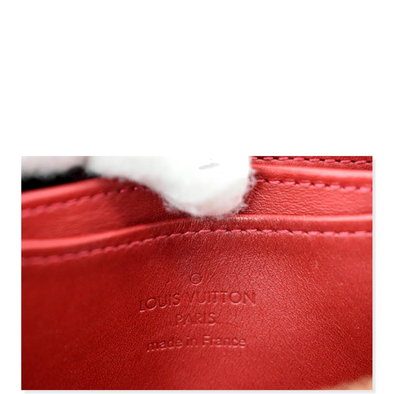LOUIS VUITTON Vernis Leather Zippy Coin Purse Cerise Cherry