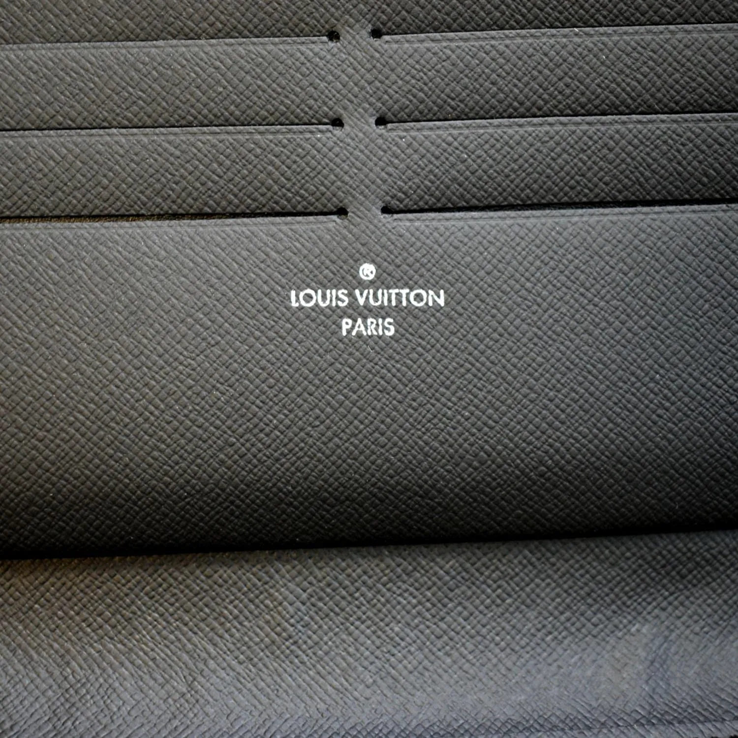 LOUIS VUITTON Zippy Organizer Damier Graphite Wallet Black