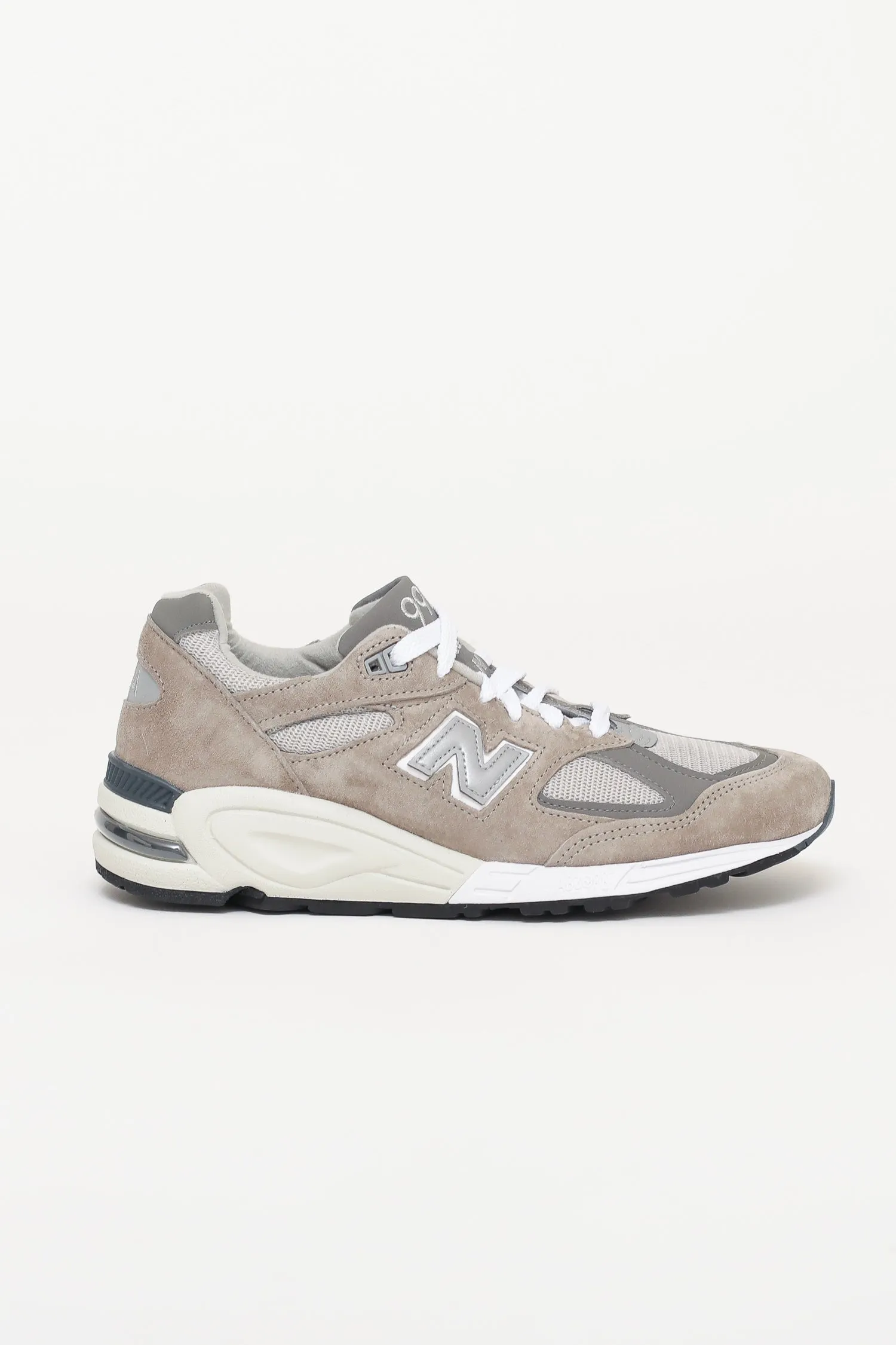 M990GY2 - Grey