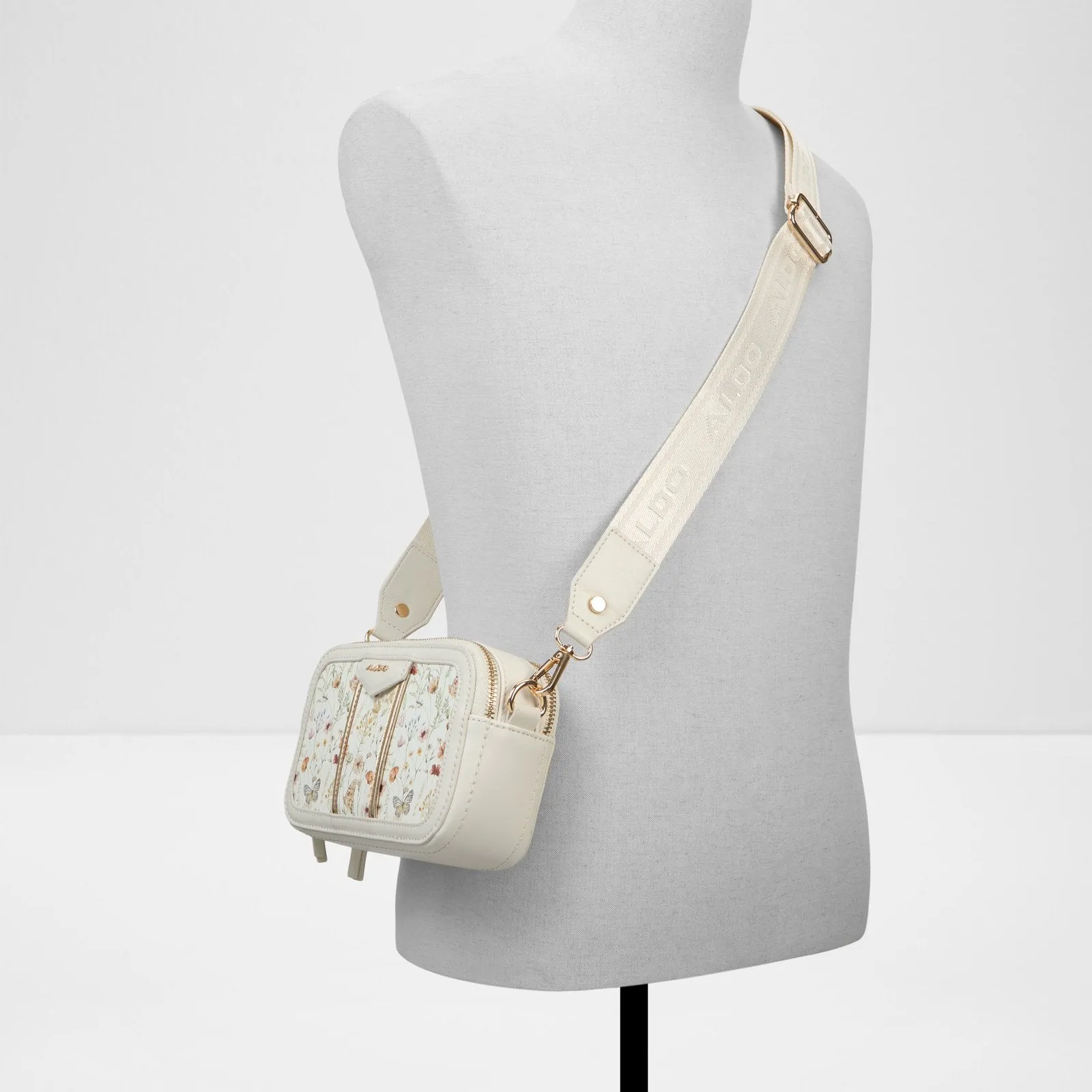 Masuma / Cross Body