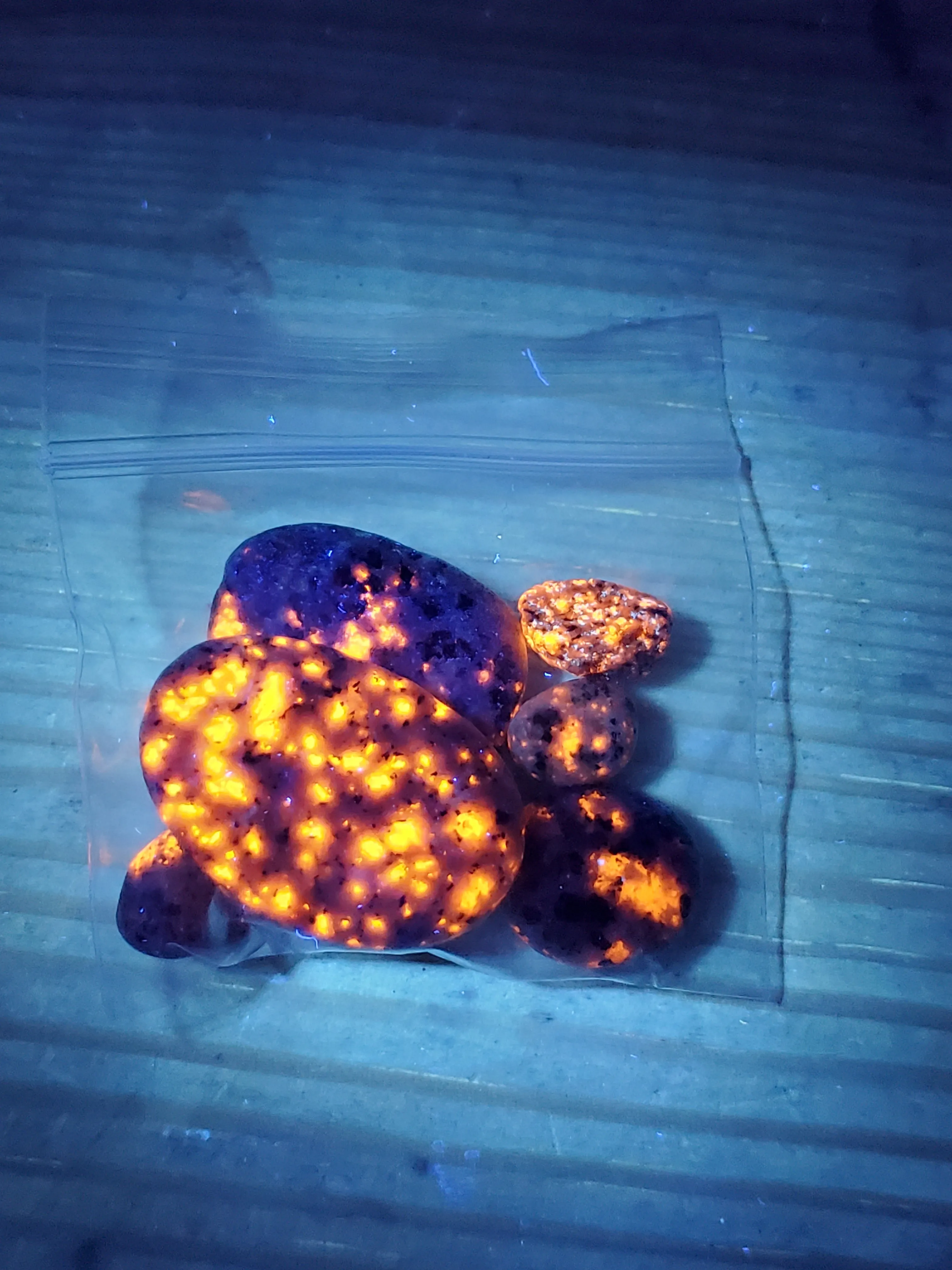 Mini Yooperlites Glow Bag - 0.5 ounce bag of Mini Yooperlites