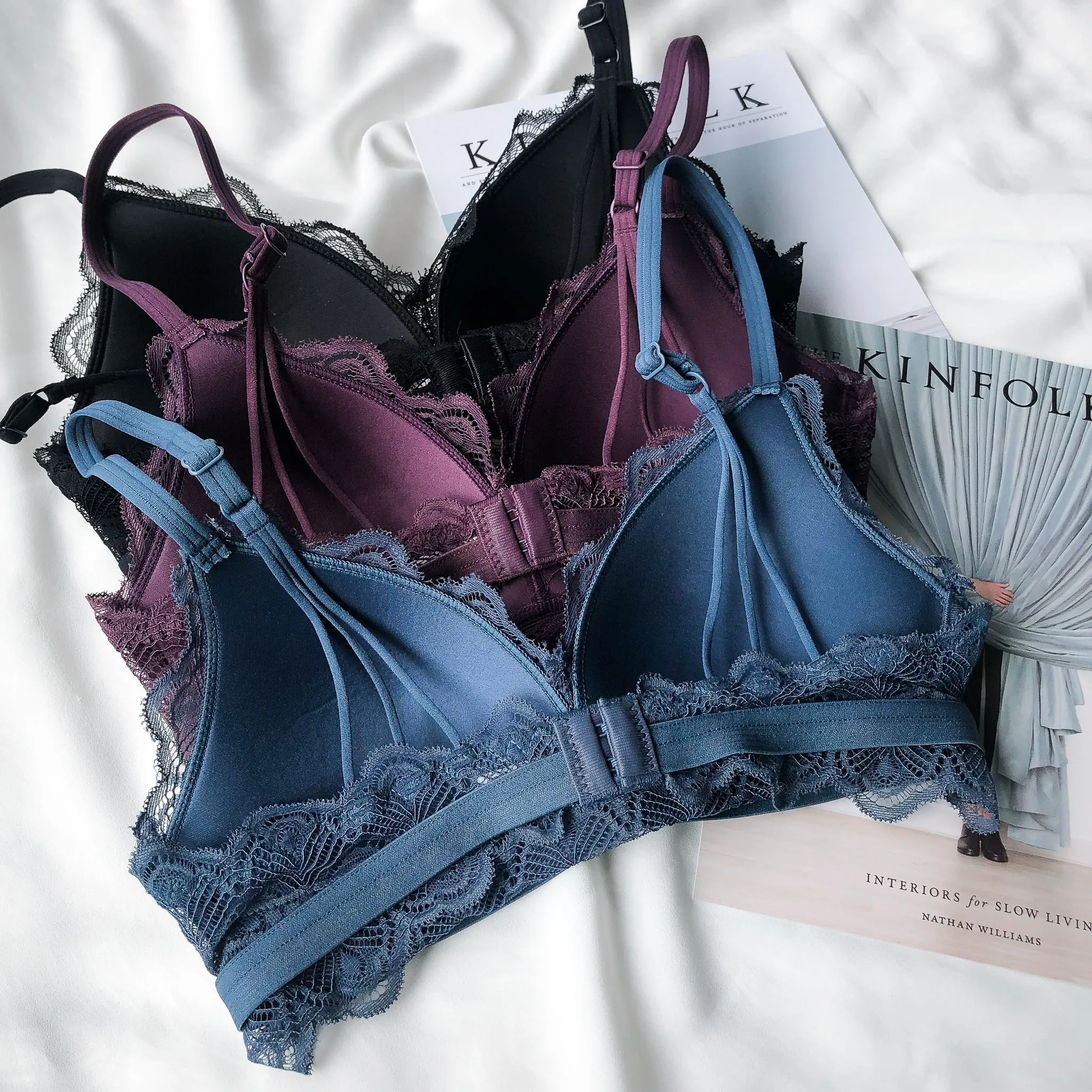 No-Wire Everyday Essential Full Lace Bra in Maroon (Size S & XL Only)