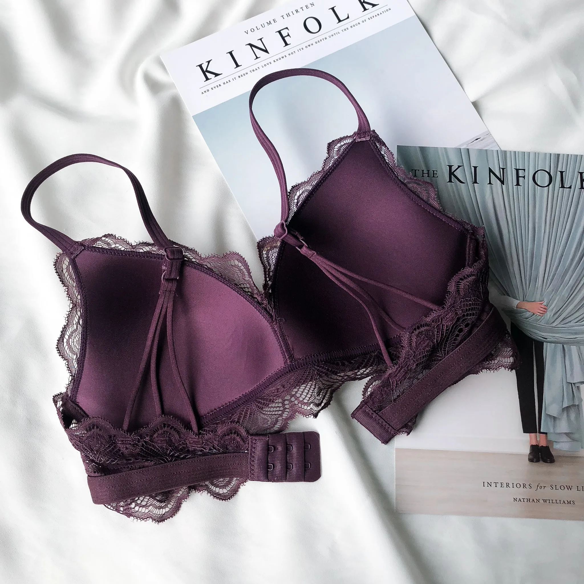 No-Wire Everyday Essential Full Lace Bra in Maroon (Size S & XL Only)