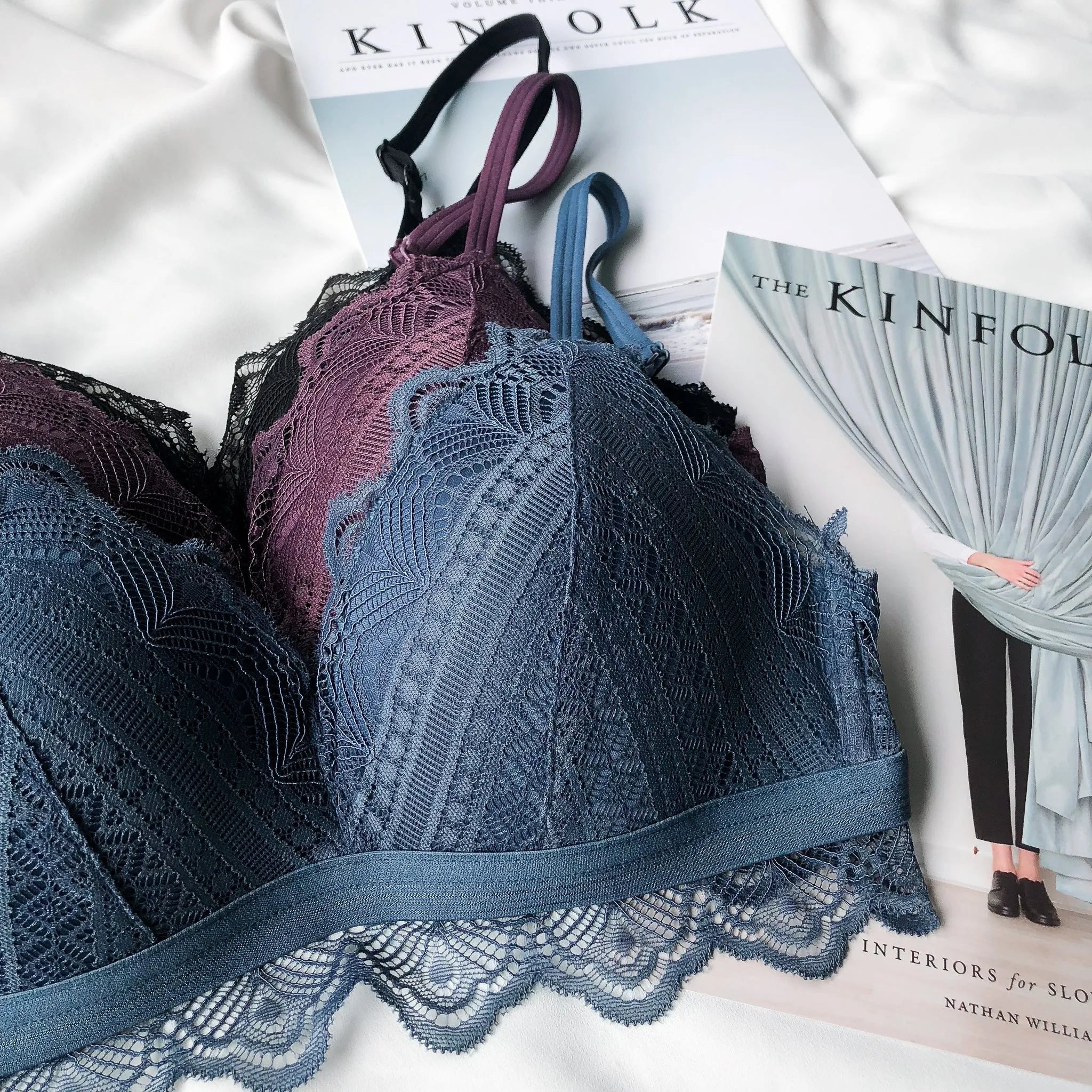 No-Wire Everyday Essential Full Lace Bra in Maroon (Size S & XL Only)