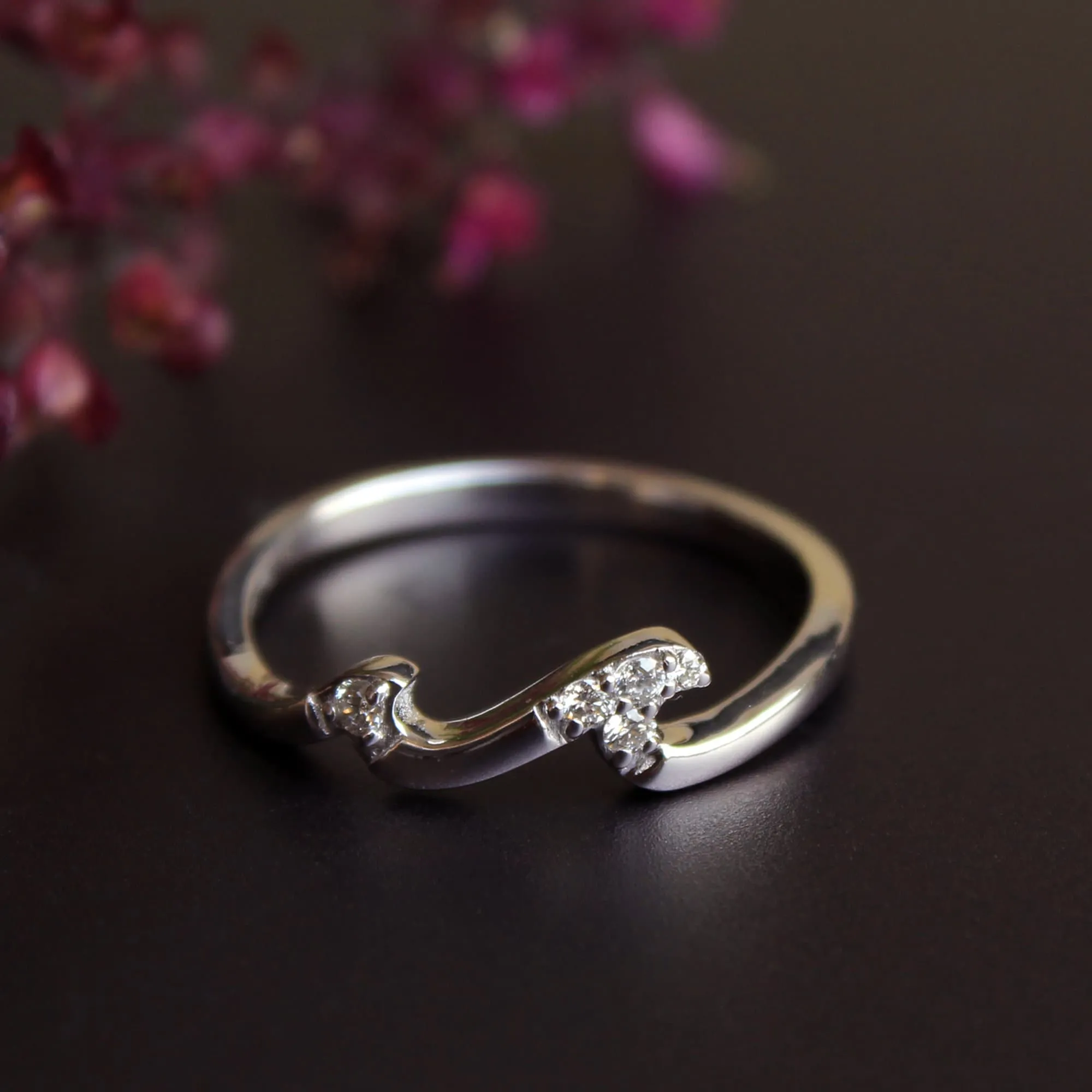 Ocean Tide Wave Ring Bold