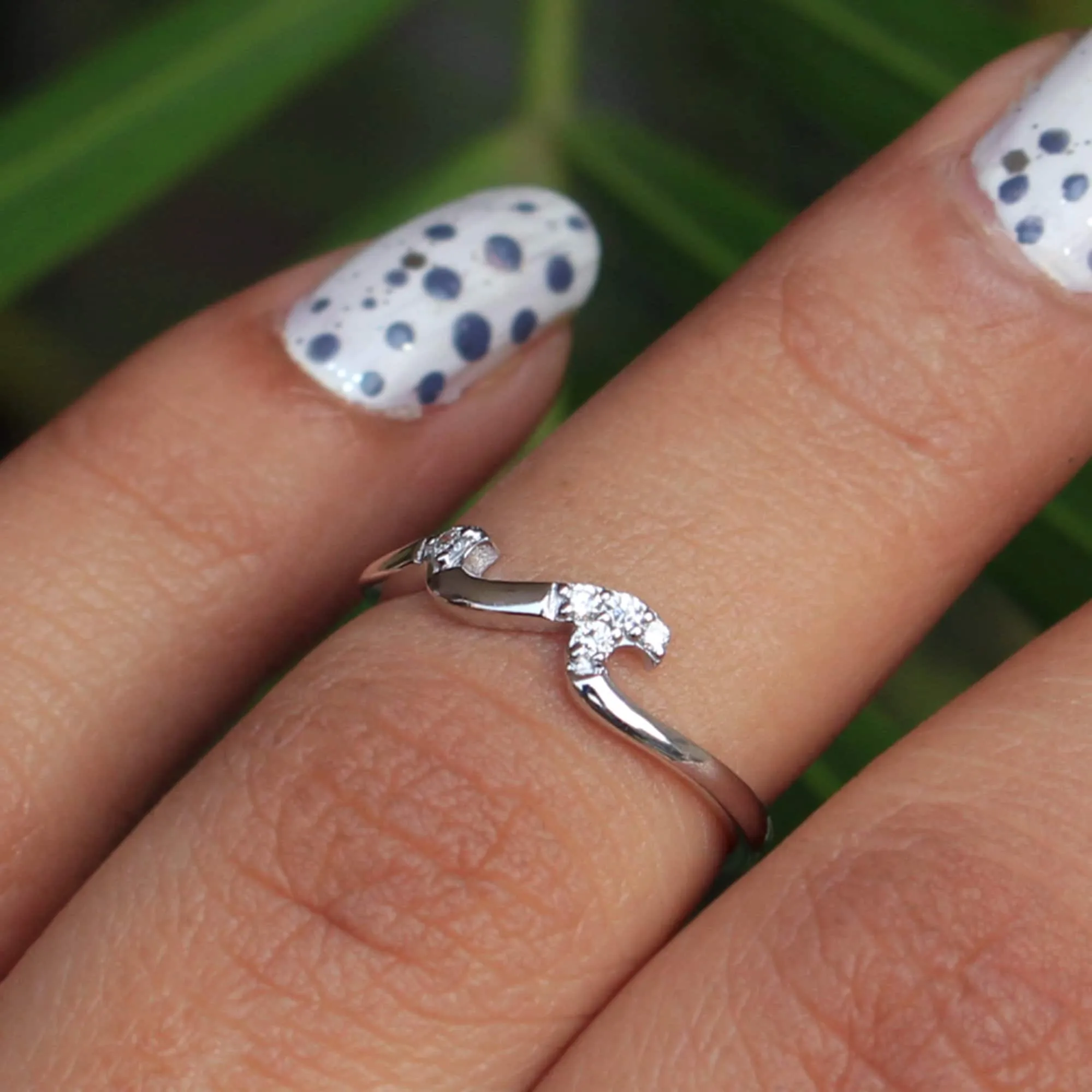 Ocean Tide Wave Ring Bold
