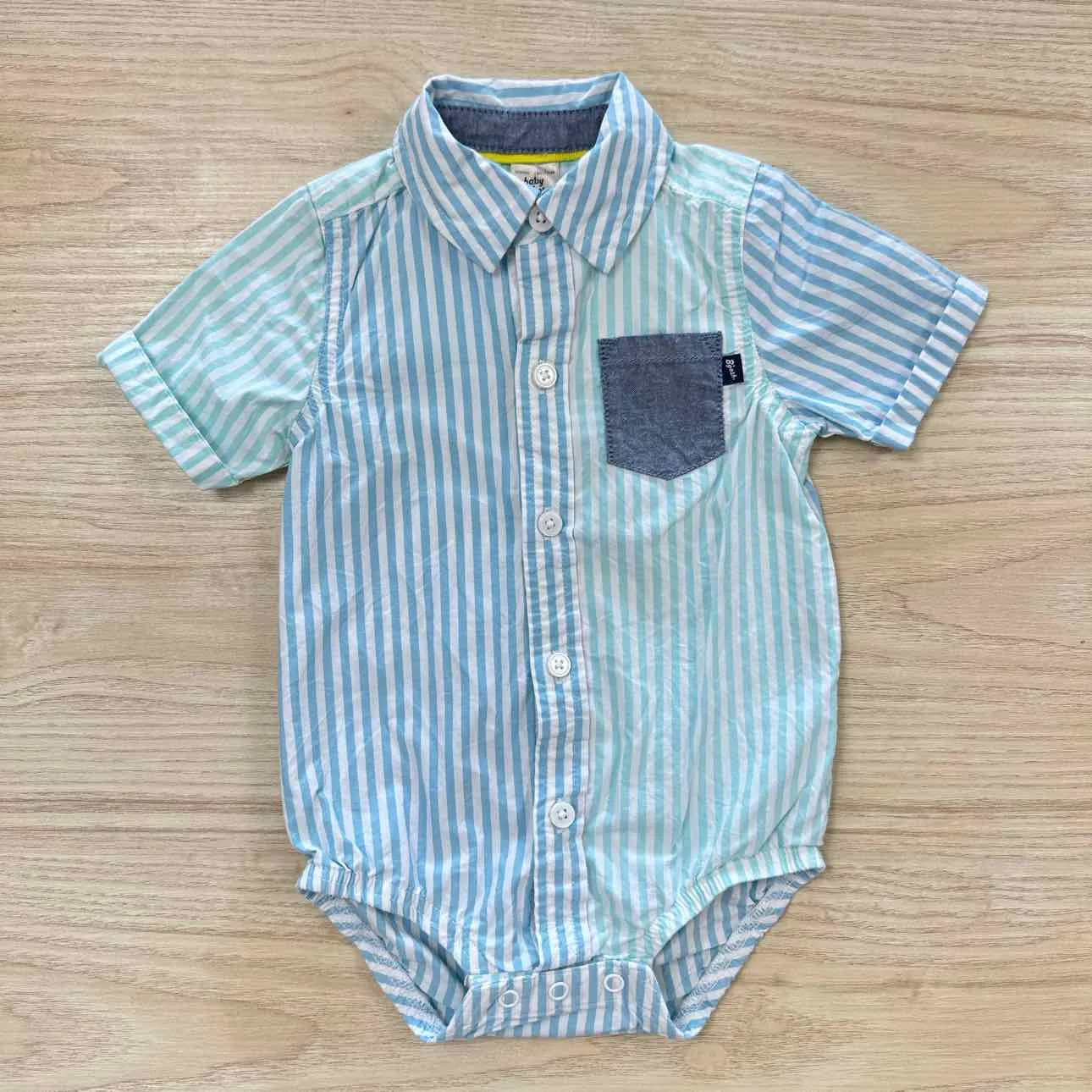 Oshkosh ONESIE casual
