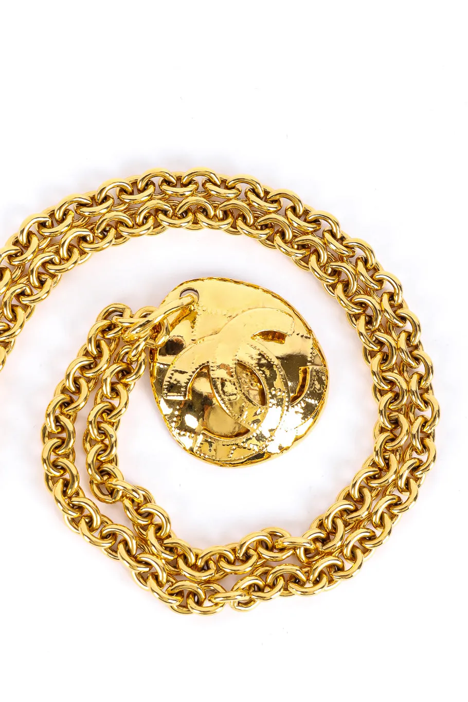Oval CC Pendant Chain Necklace