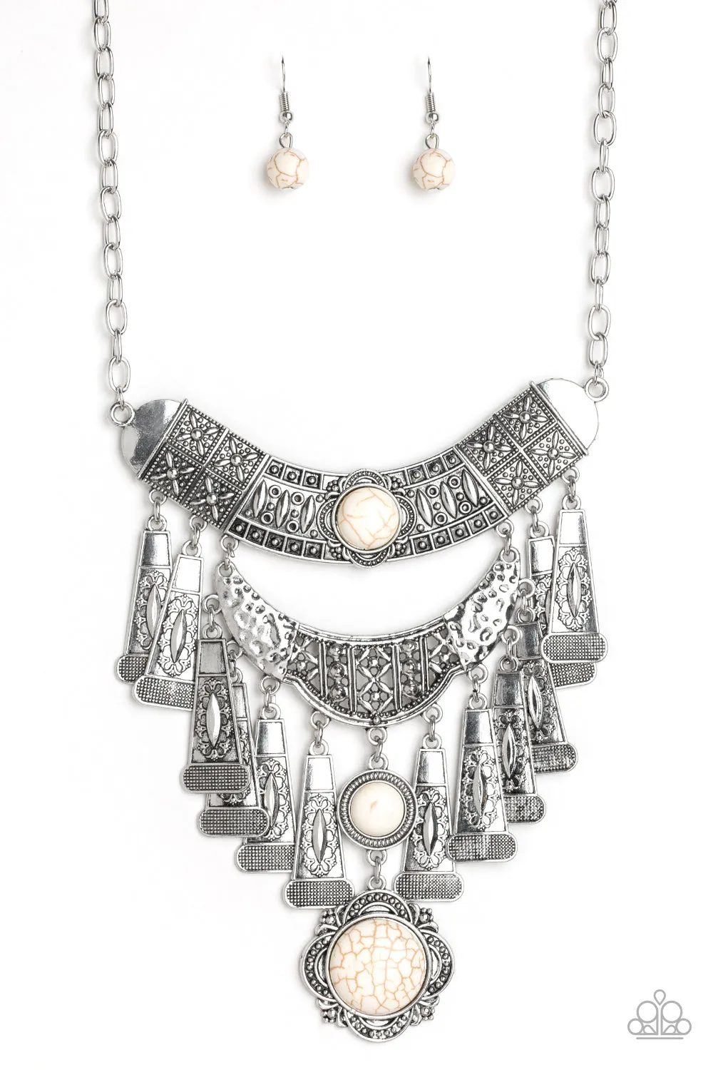 Paparazzi - Sahara Royal - White Necklace