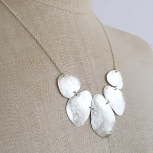 Pebble Fan necklace