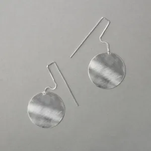 PENDULUM EARRING