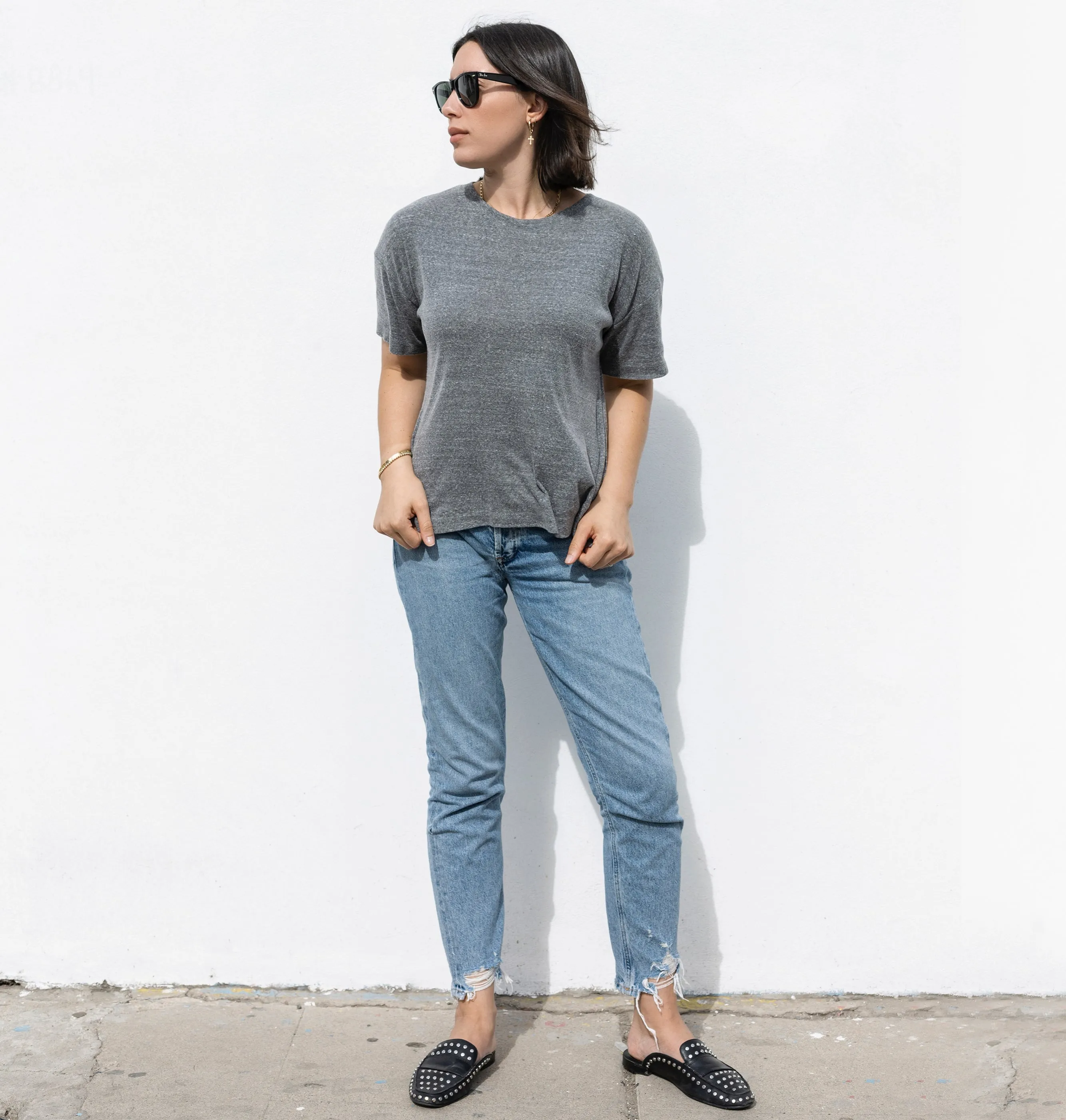 premium basic tee grey